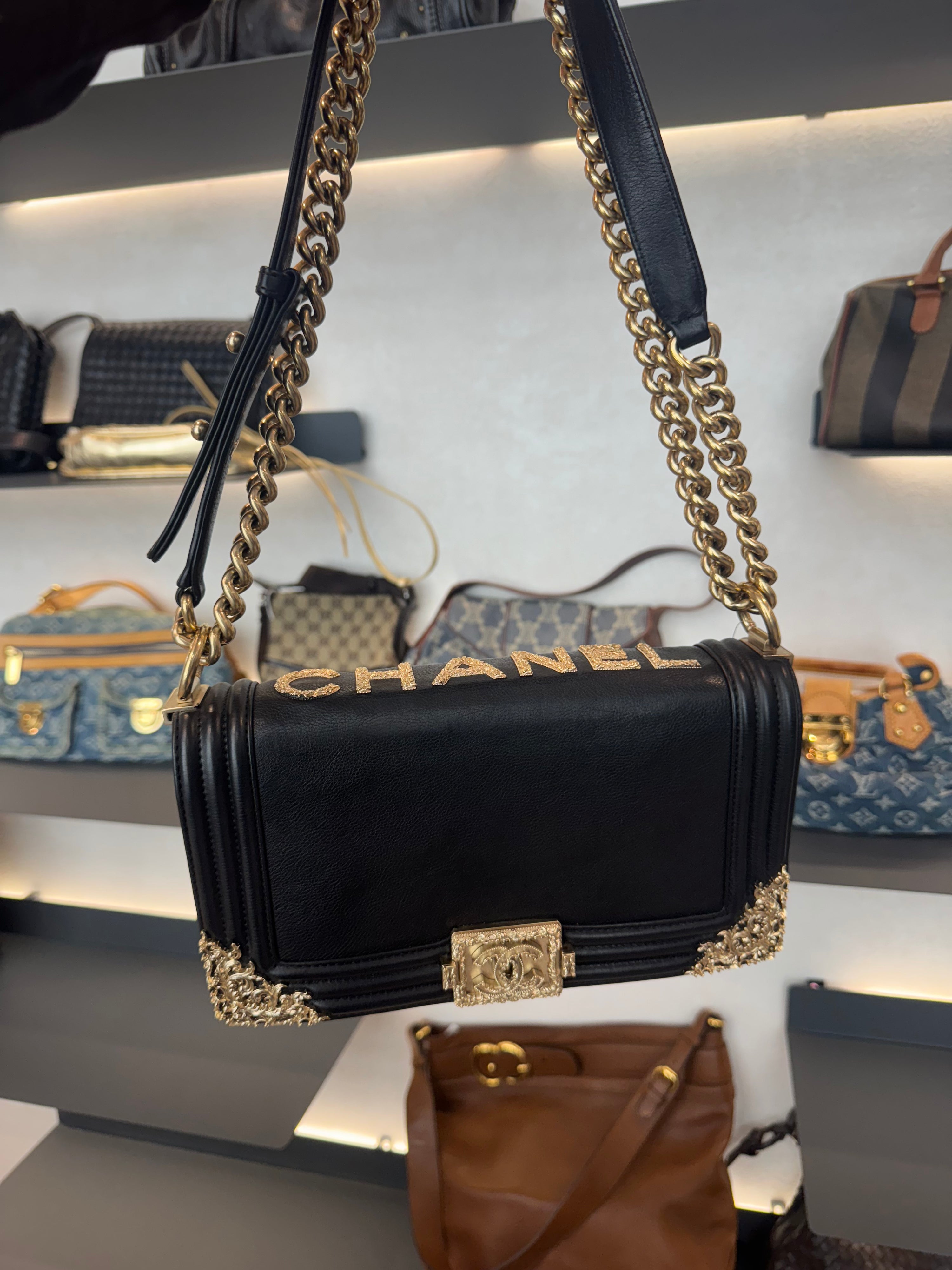 ms_vitasa CHANEL 100