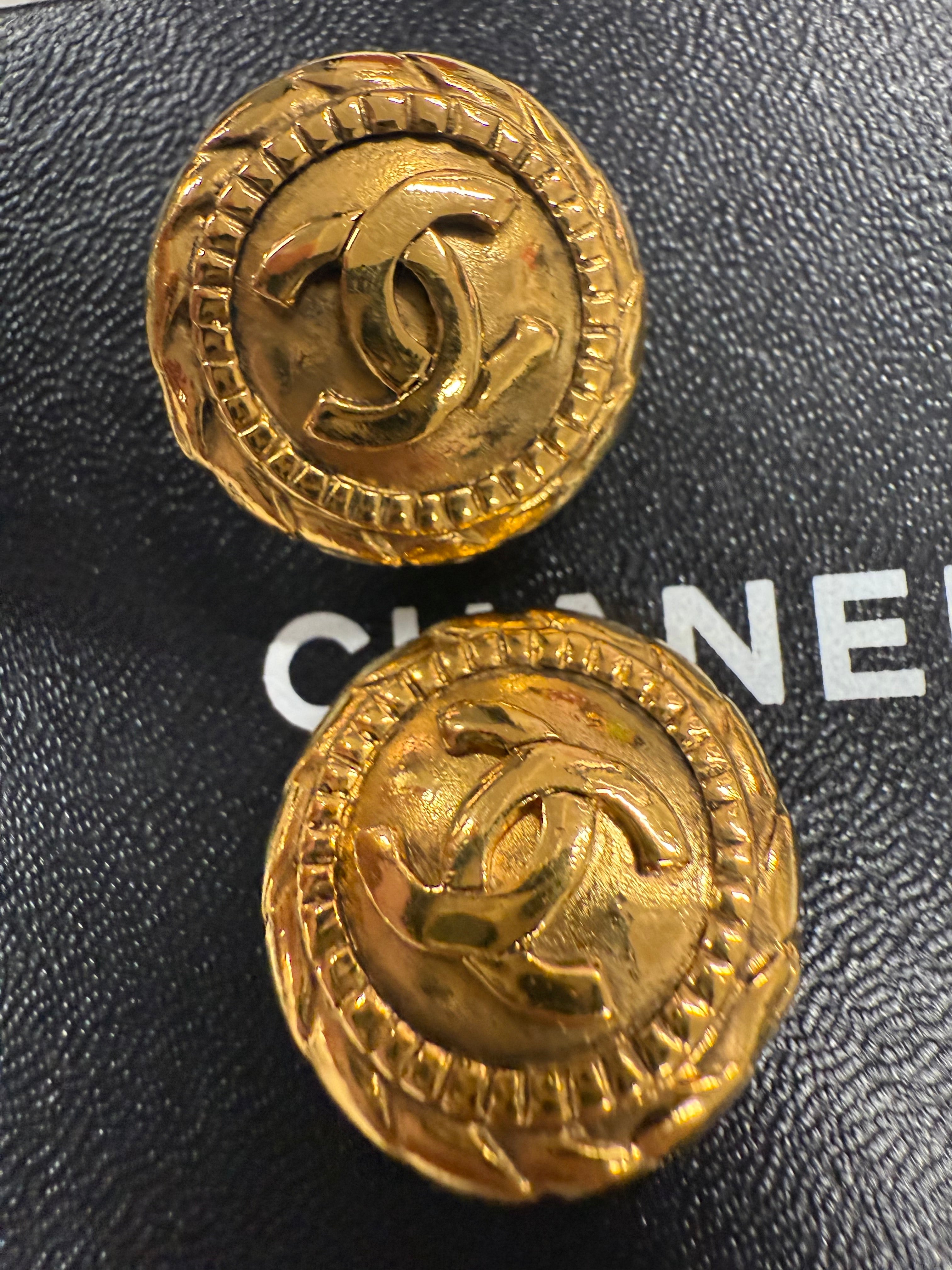 krissy_chanel earrings•Jp