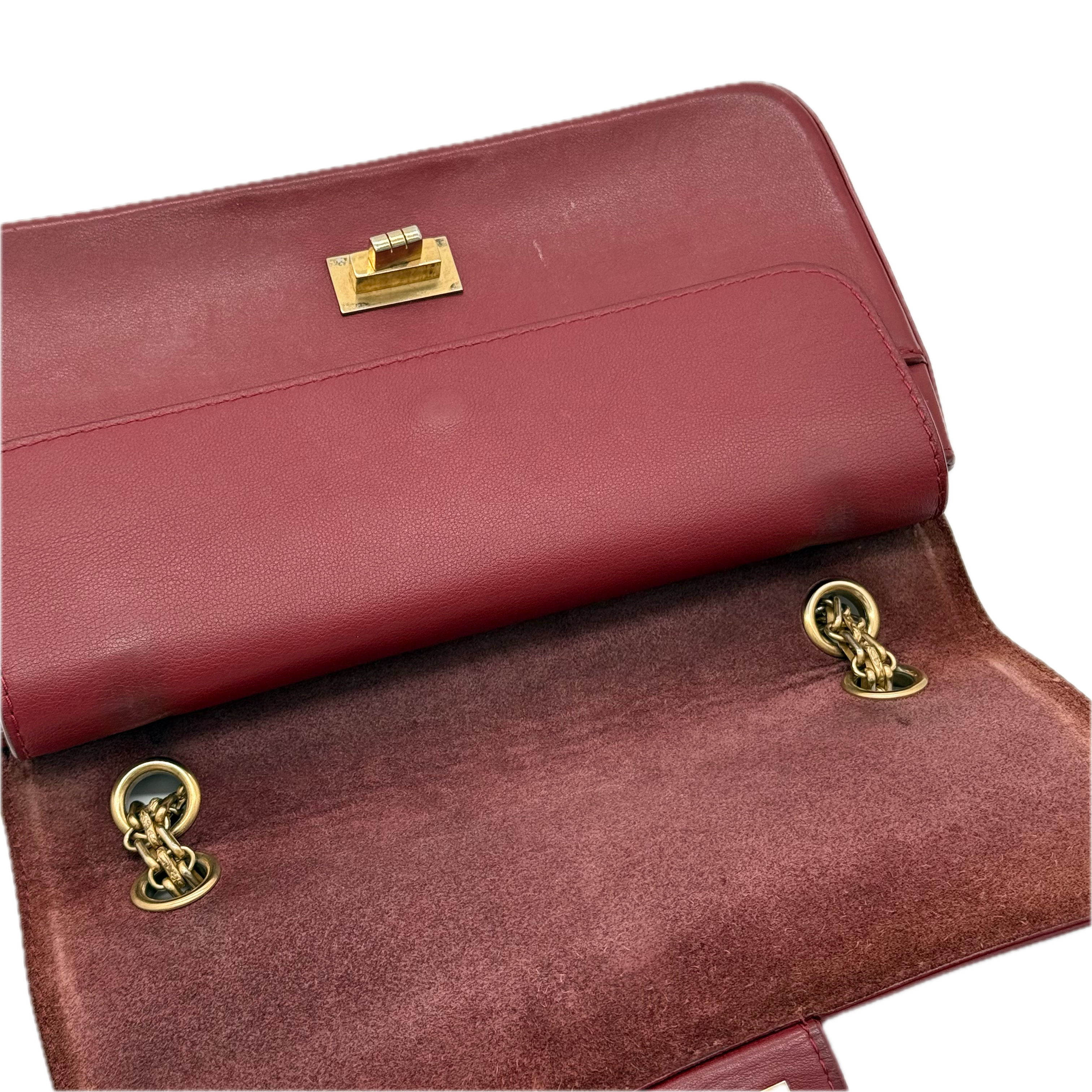 Chanel | 2.55 Reissue Shoulder Bag | Leather | Gold Hardware