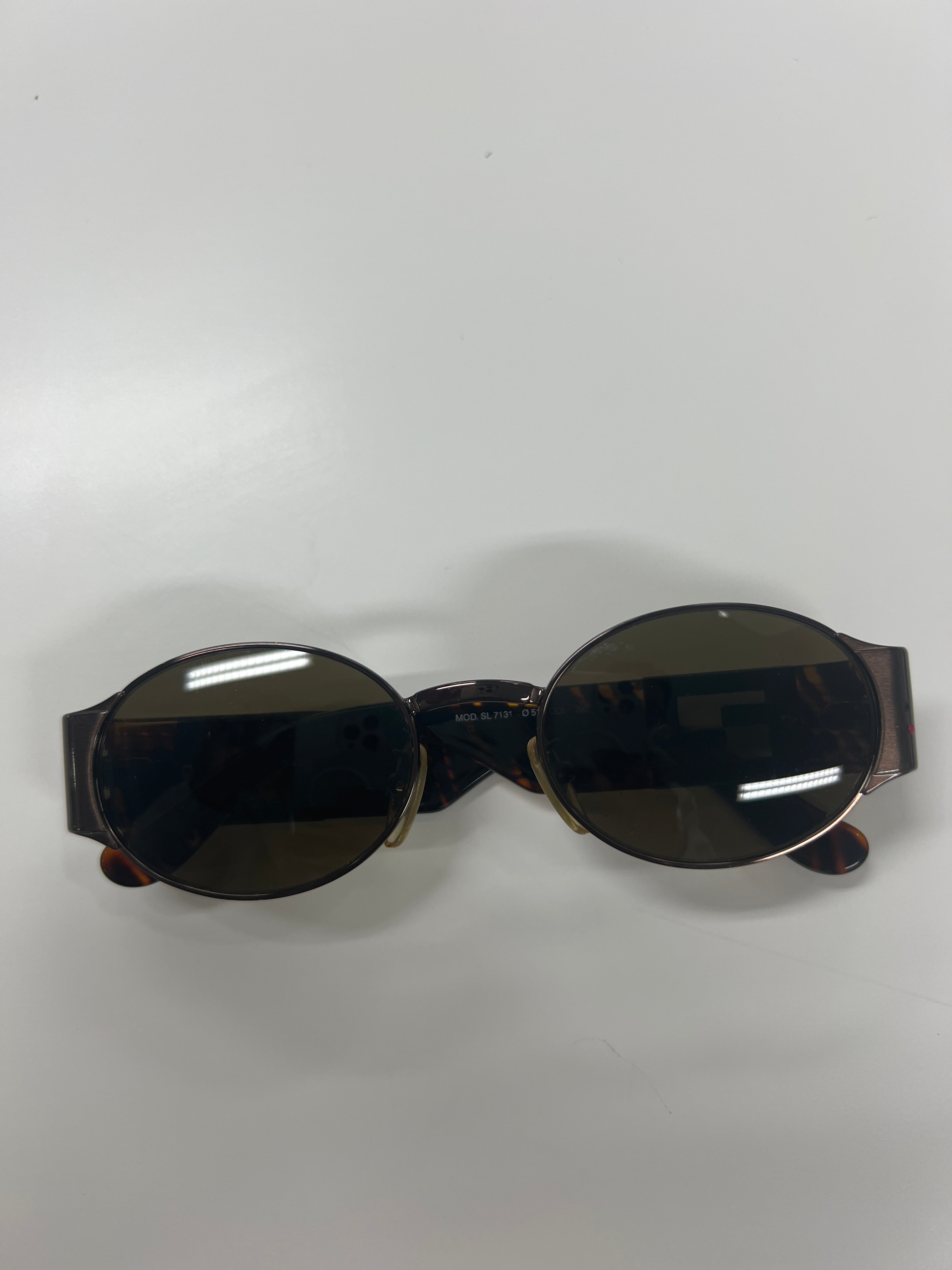 Kellymareec-CD sunnies-jp