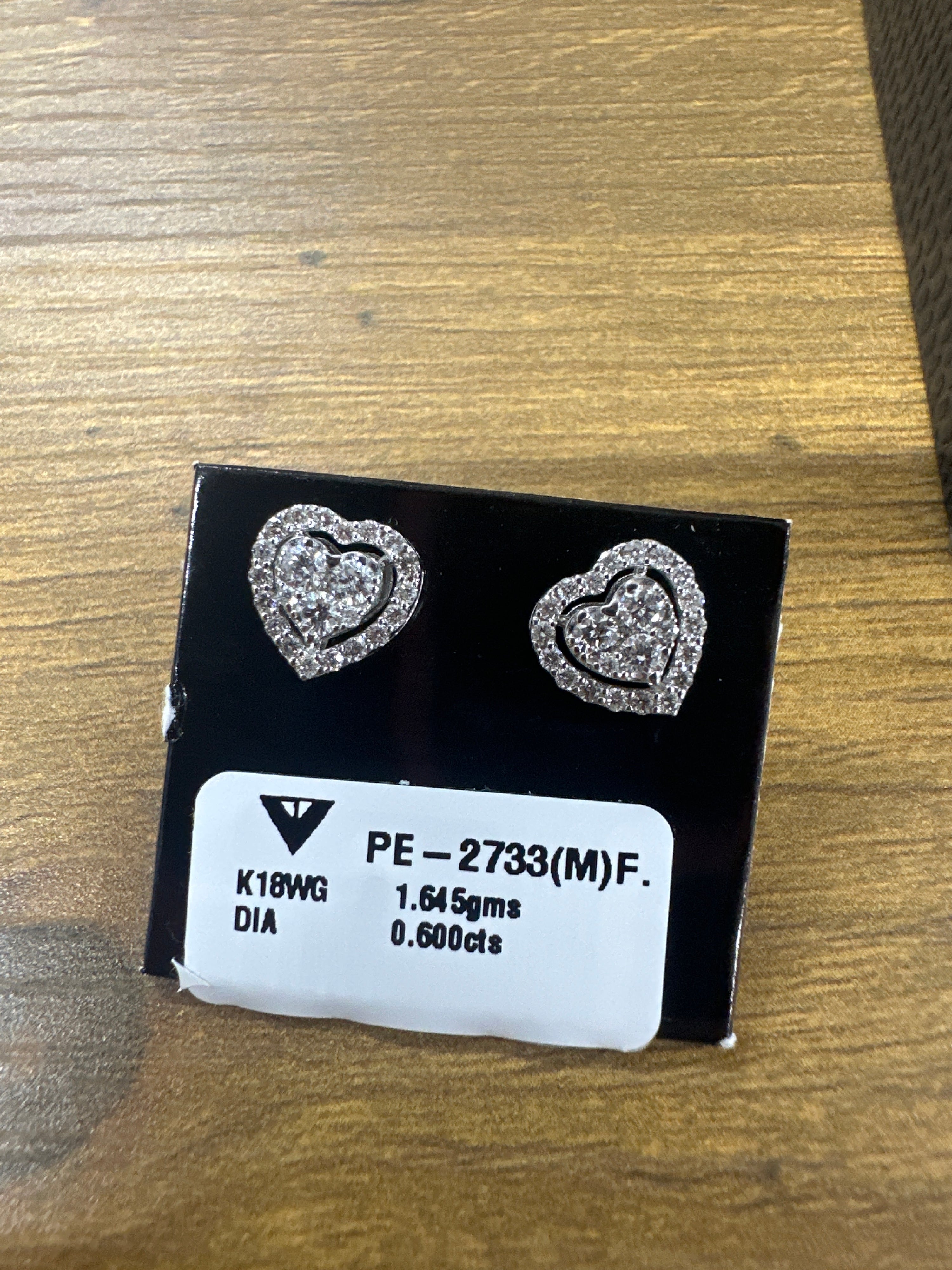 Heart diamond studs