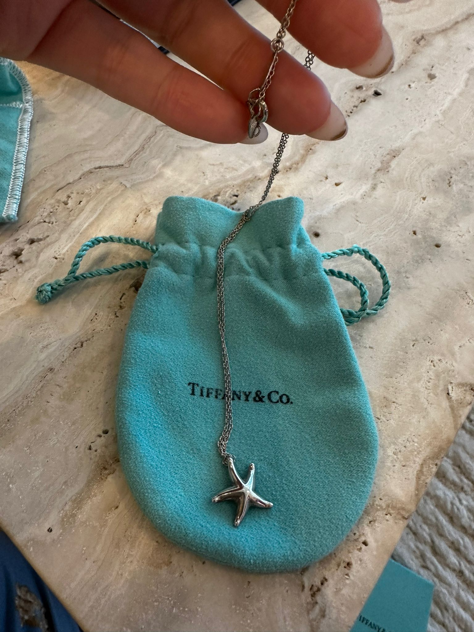 Tiffany - cons