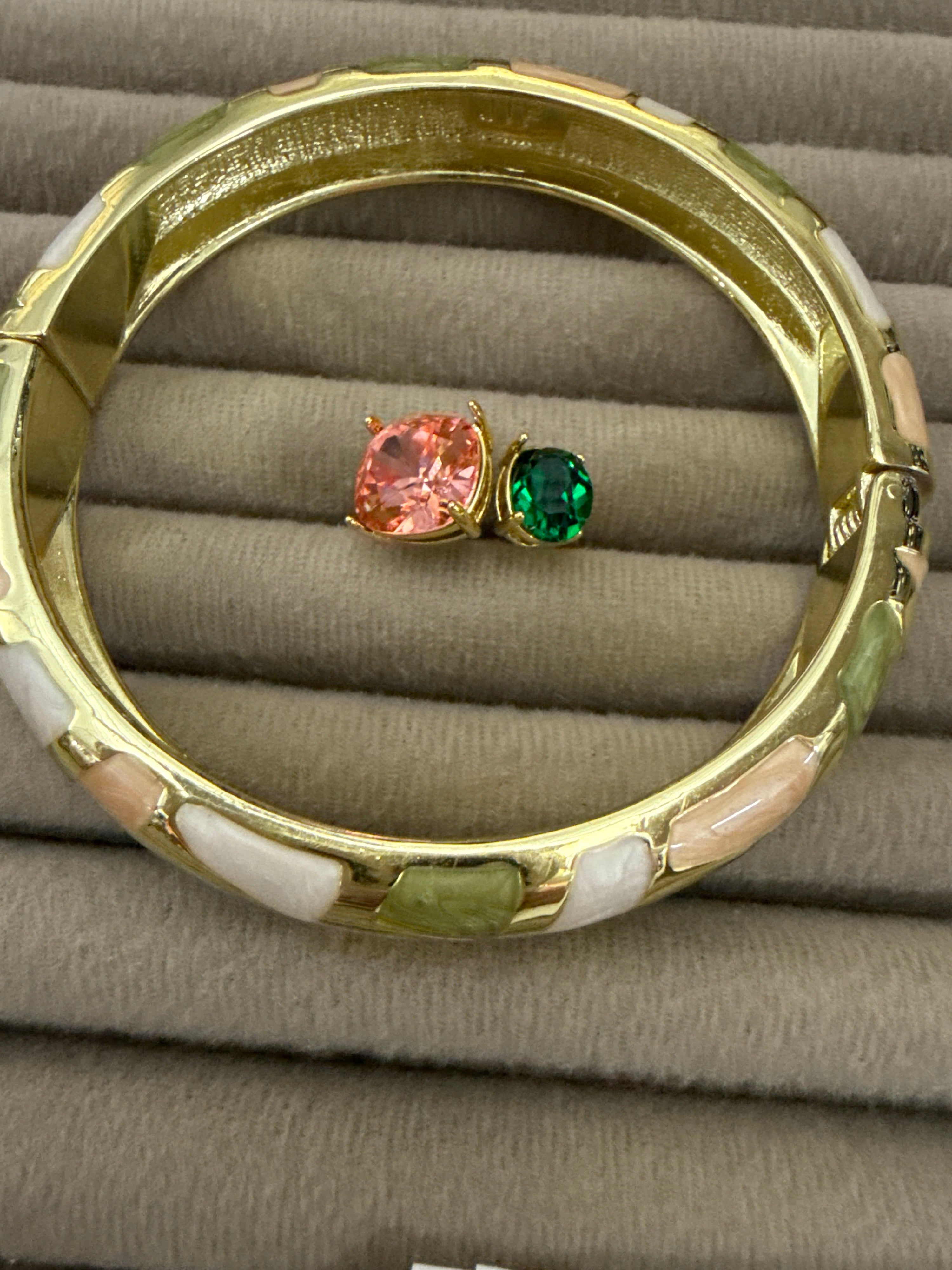 Ring & bangle