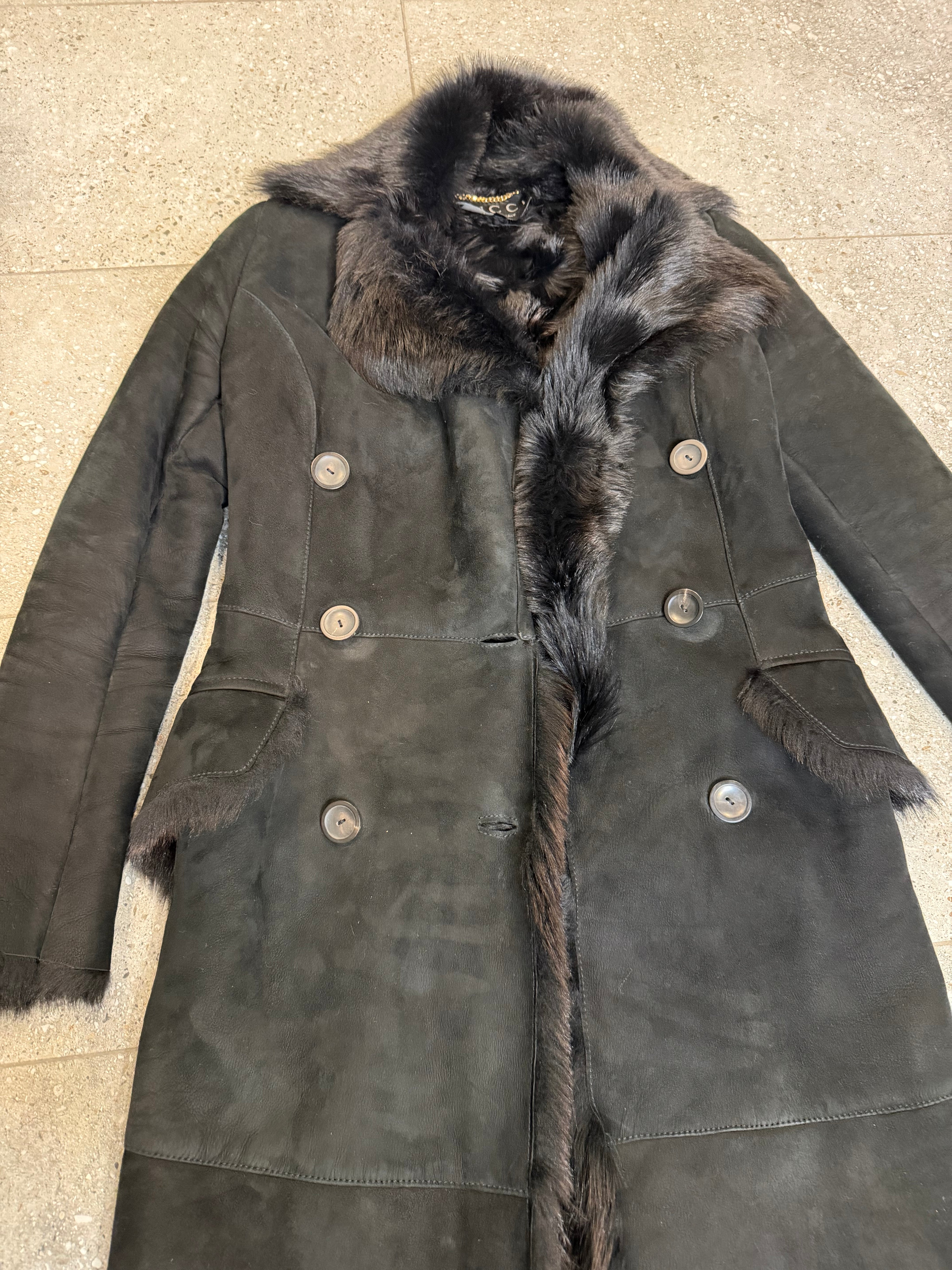 Aneta.Ciures Gucci Tom Ford 1996 Black Shearling Suede Long Coat