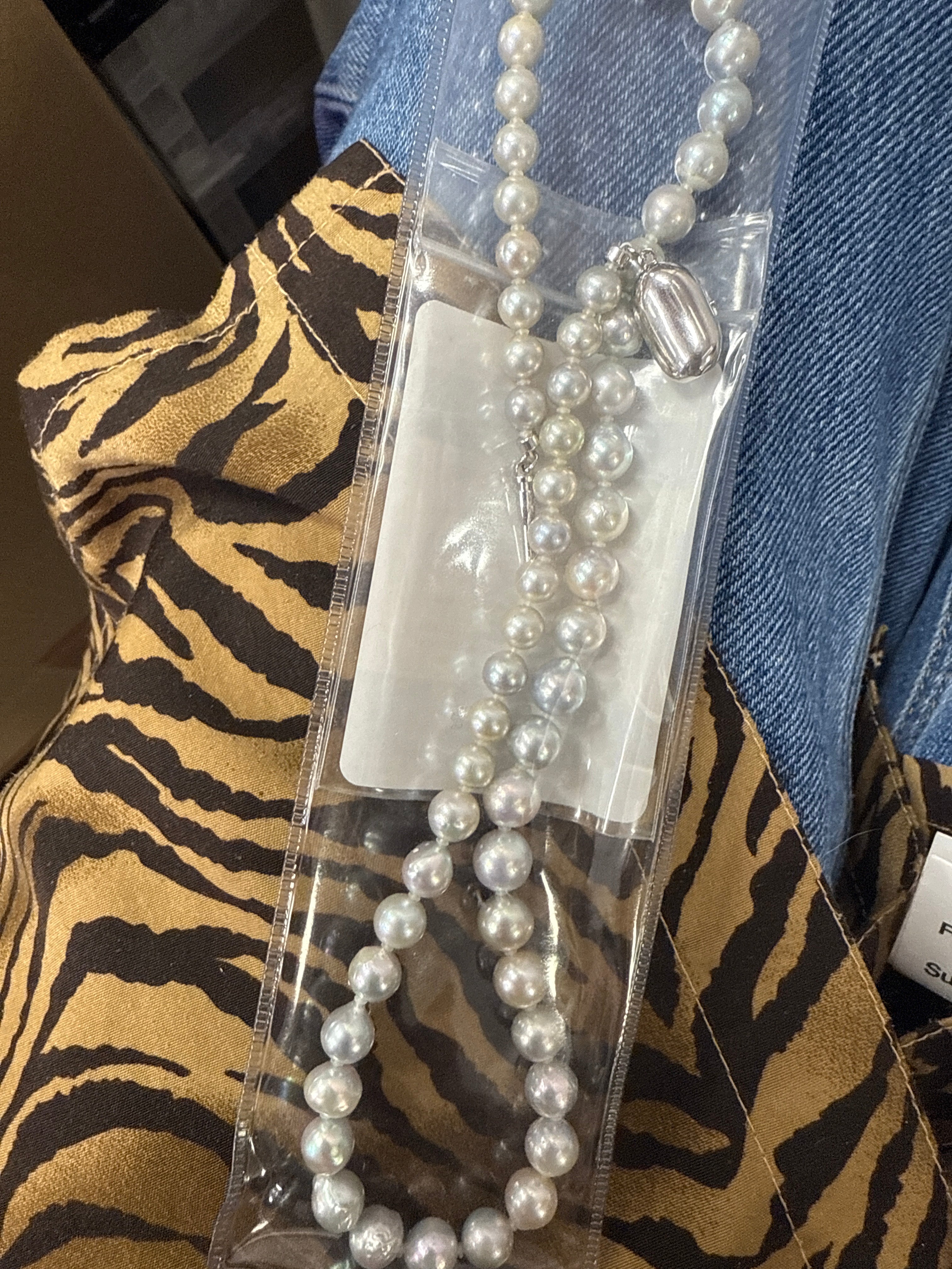 Pearls - silkygill.jp