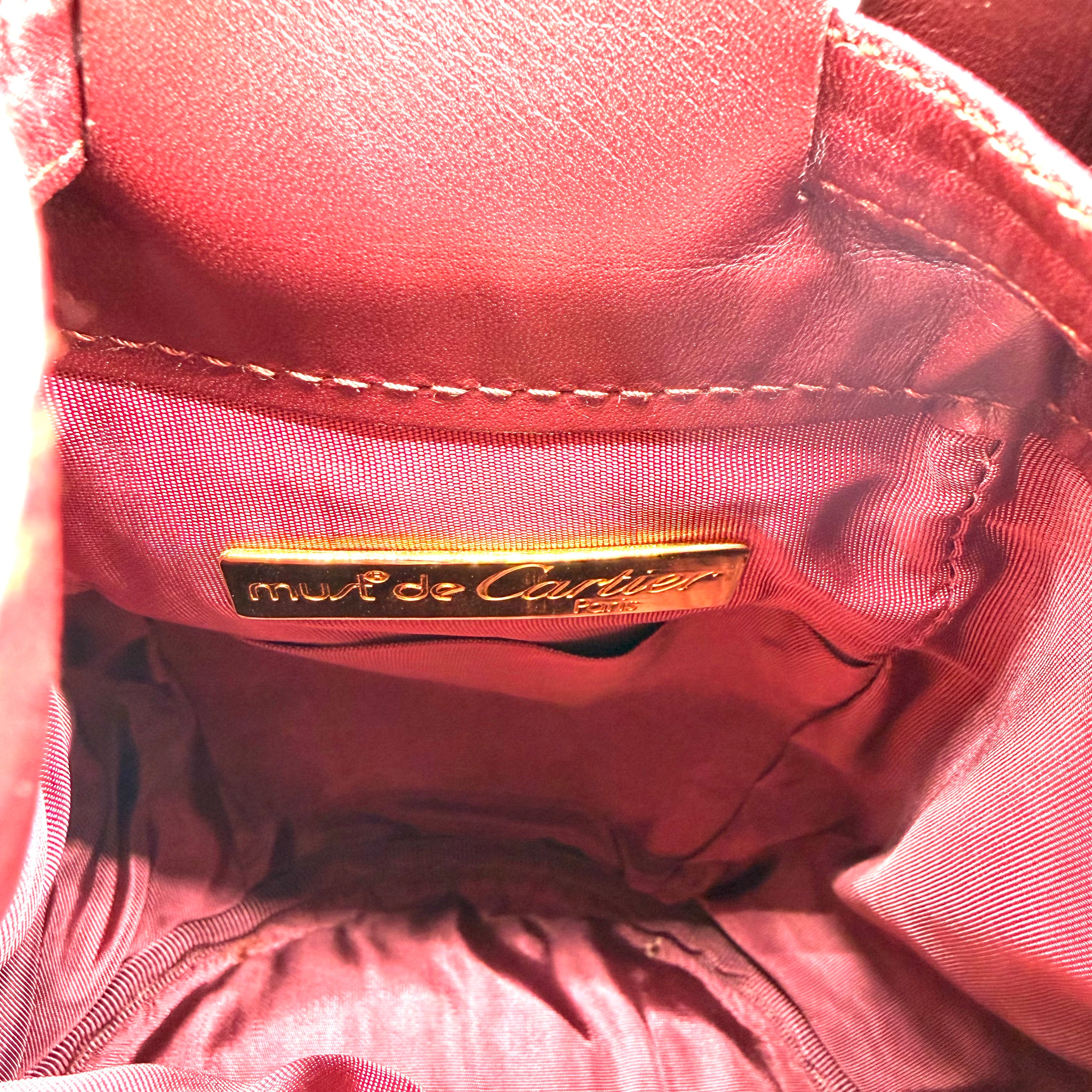 Cartier | Must de Cartier Vintage Bucket Shoulder Bag | Burgundy Leather | Gold-Tone Hardware
