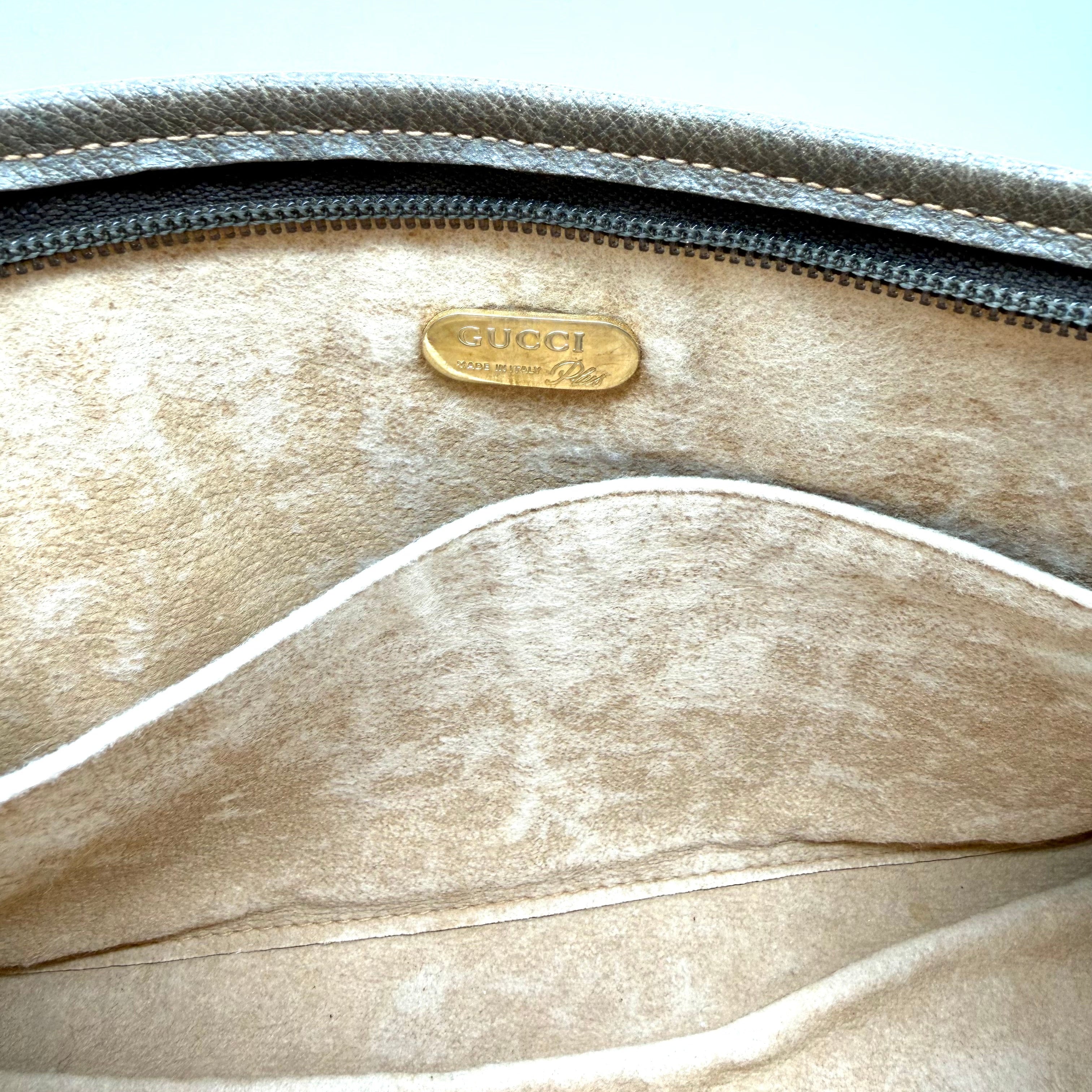 Gucci Vintage GG Plus Monogram Clutch | Beige & Brown | Gold-Tone Hardware (27cm)
