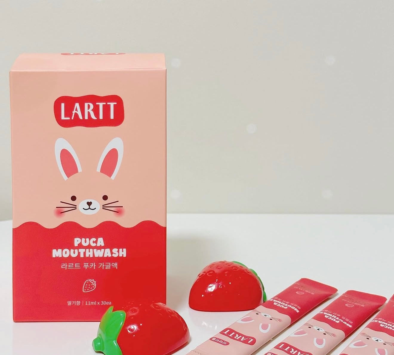 LARTT Puca Mouthwash Strawberry