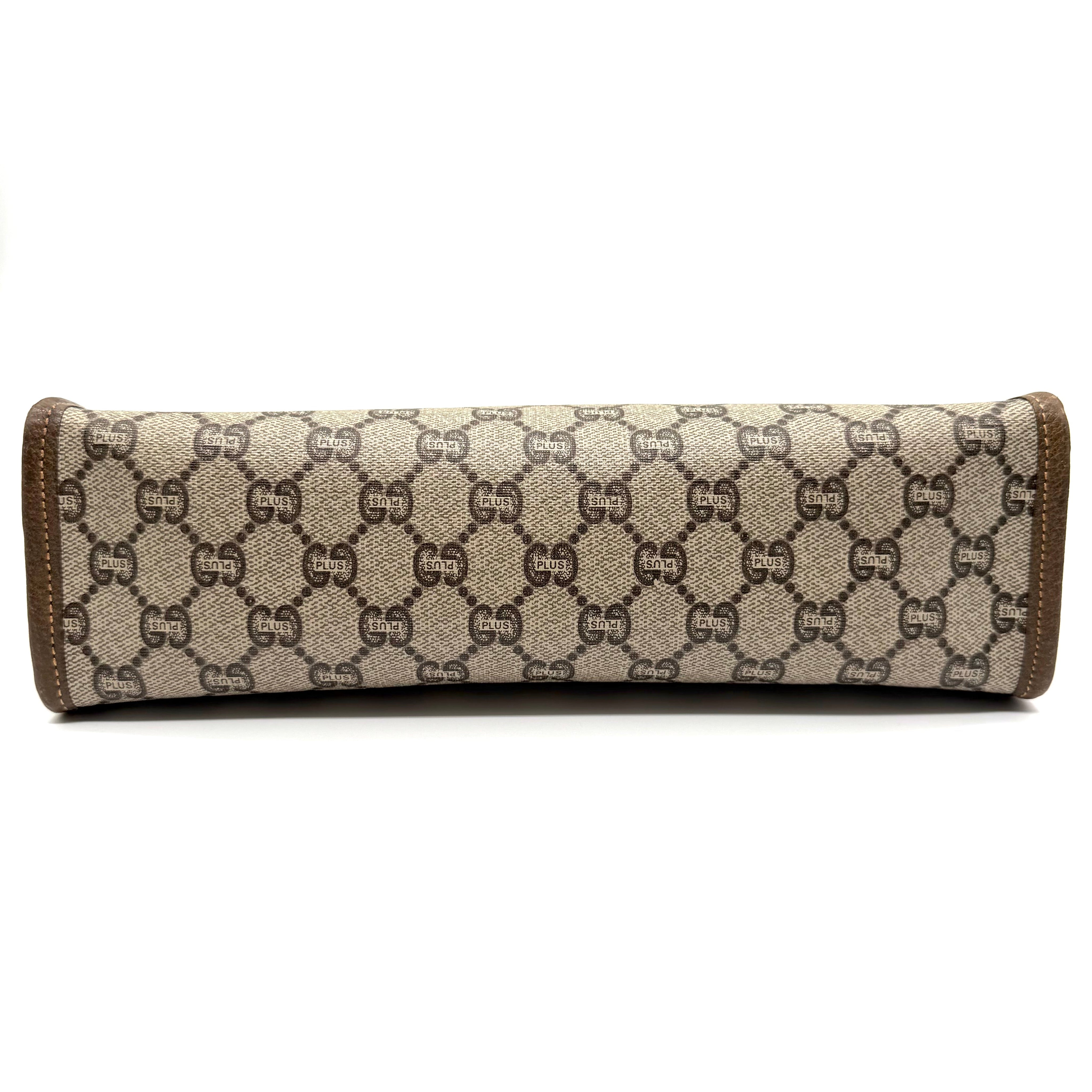 Gucci Vintage GG Plus Monogram Clutch | Beige & Brown | Gold-Tone Hardware (27cm)