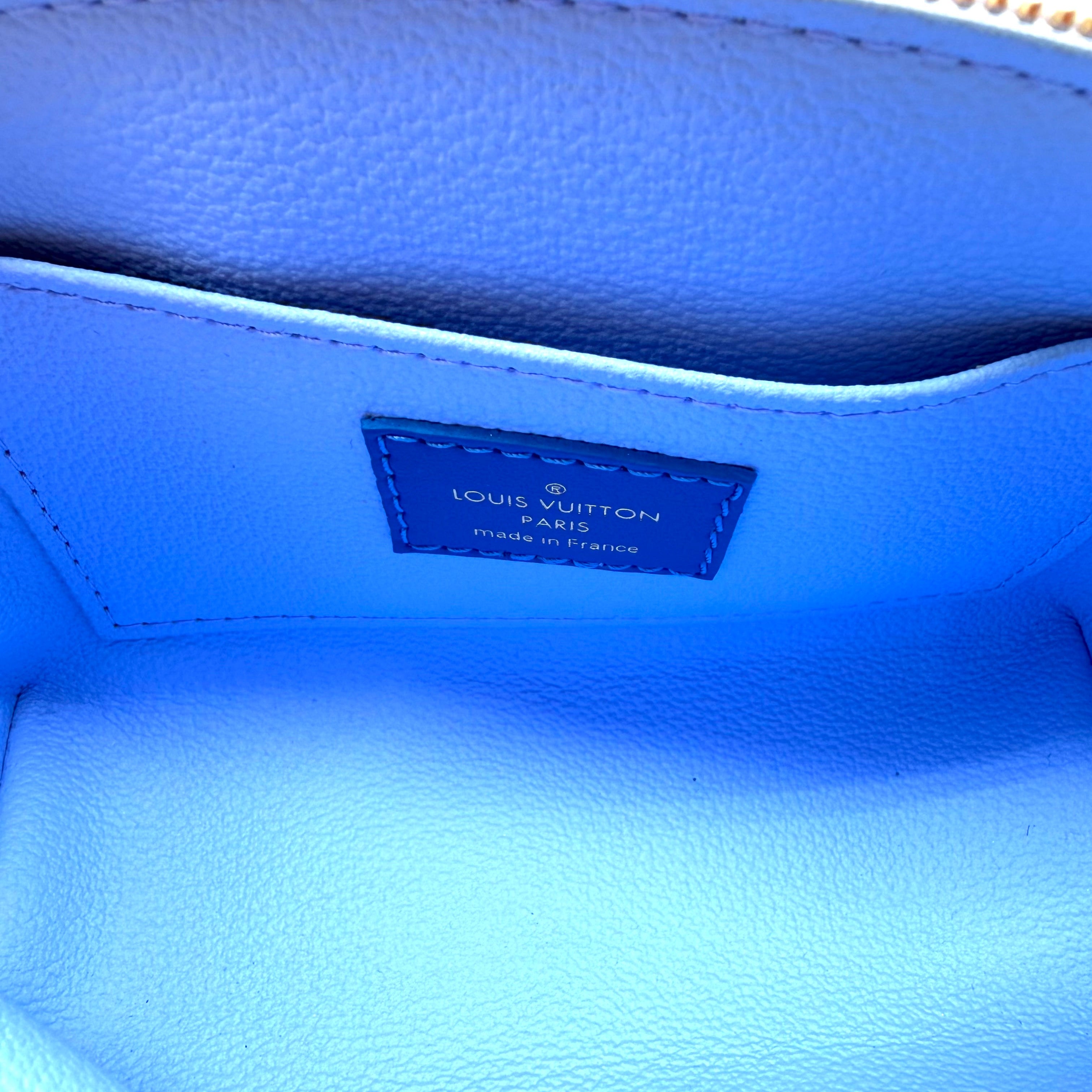 Louis Vuitton By The Pool Pochette Cosmétique | White & Blue Monogram Giant | Gold-Tone Hardware