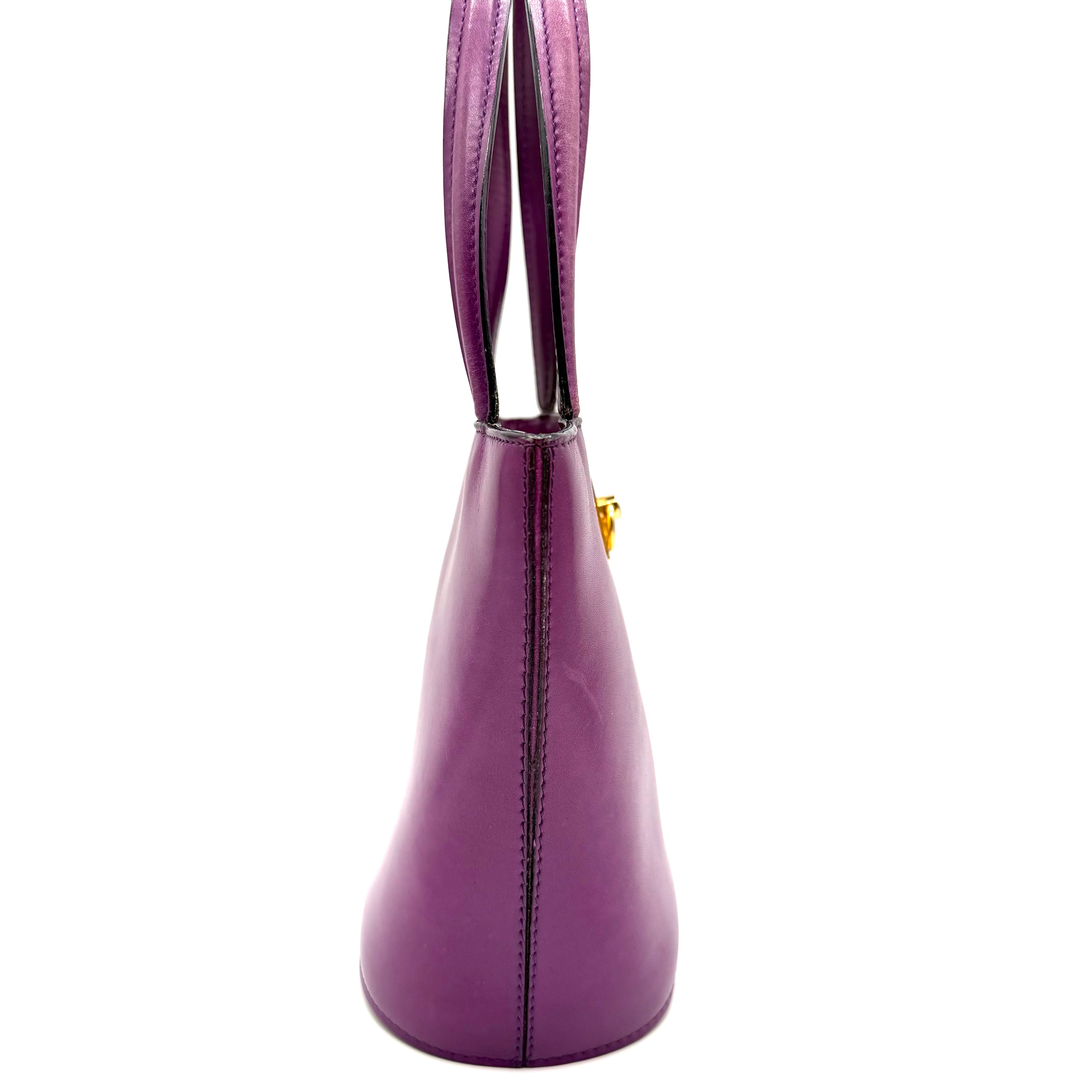 Vintage Céline Bucket Tote Bag | Magenta Leather | Gold-Tone Hardware