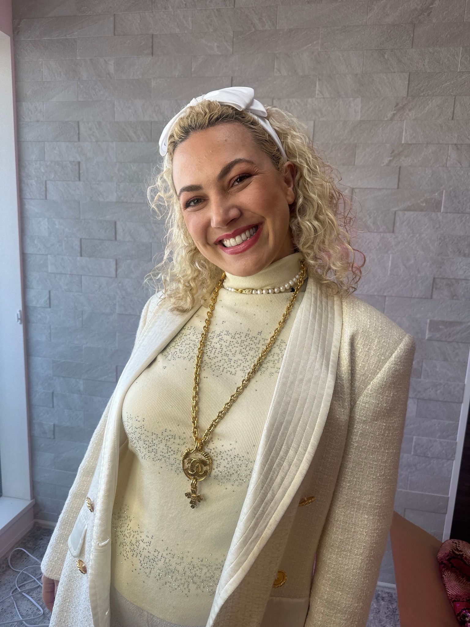 Live sale host Danni