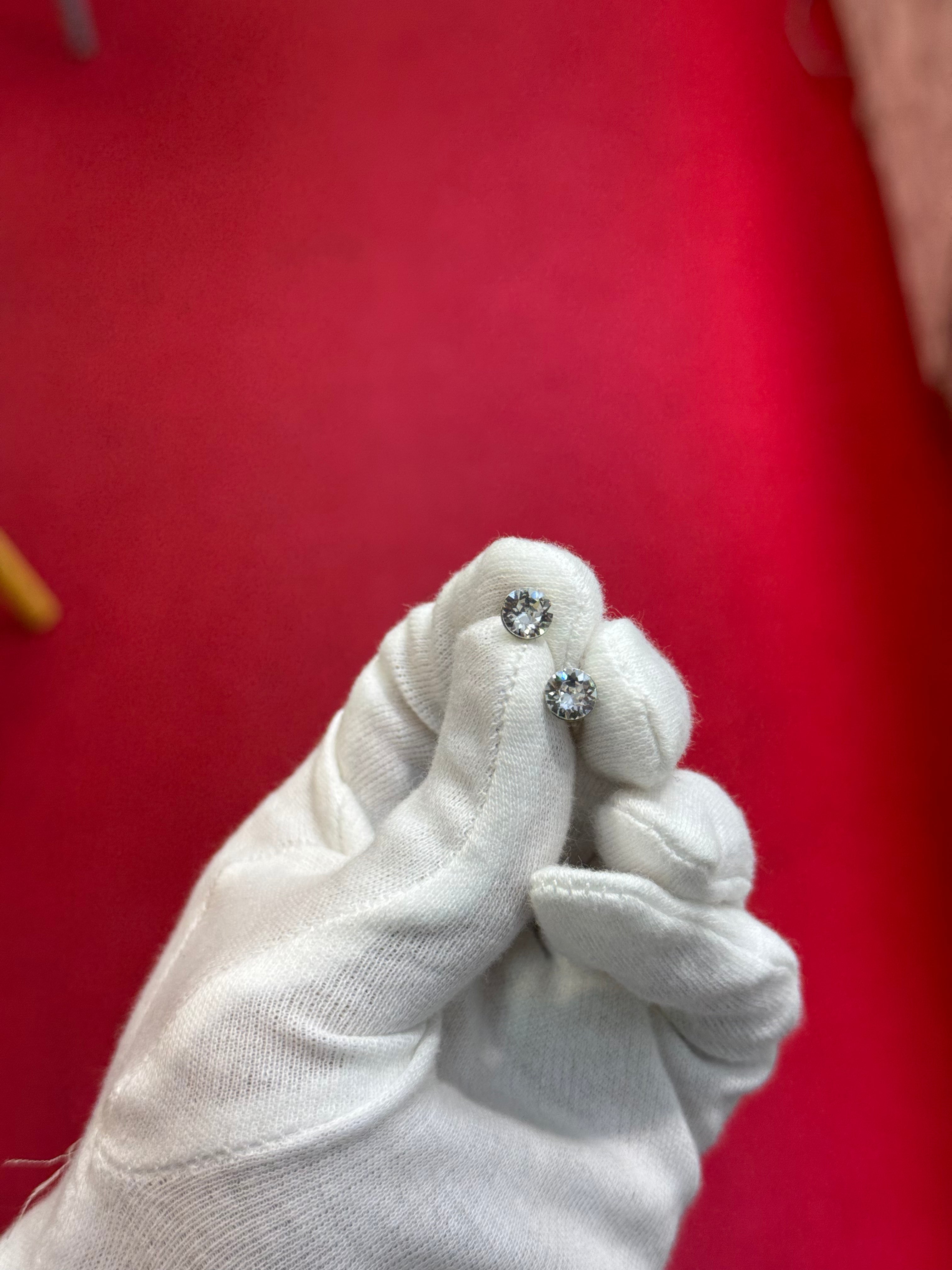 hkim_studearrings_BKK