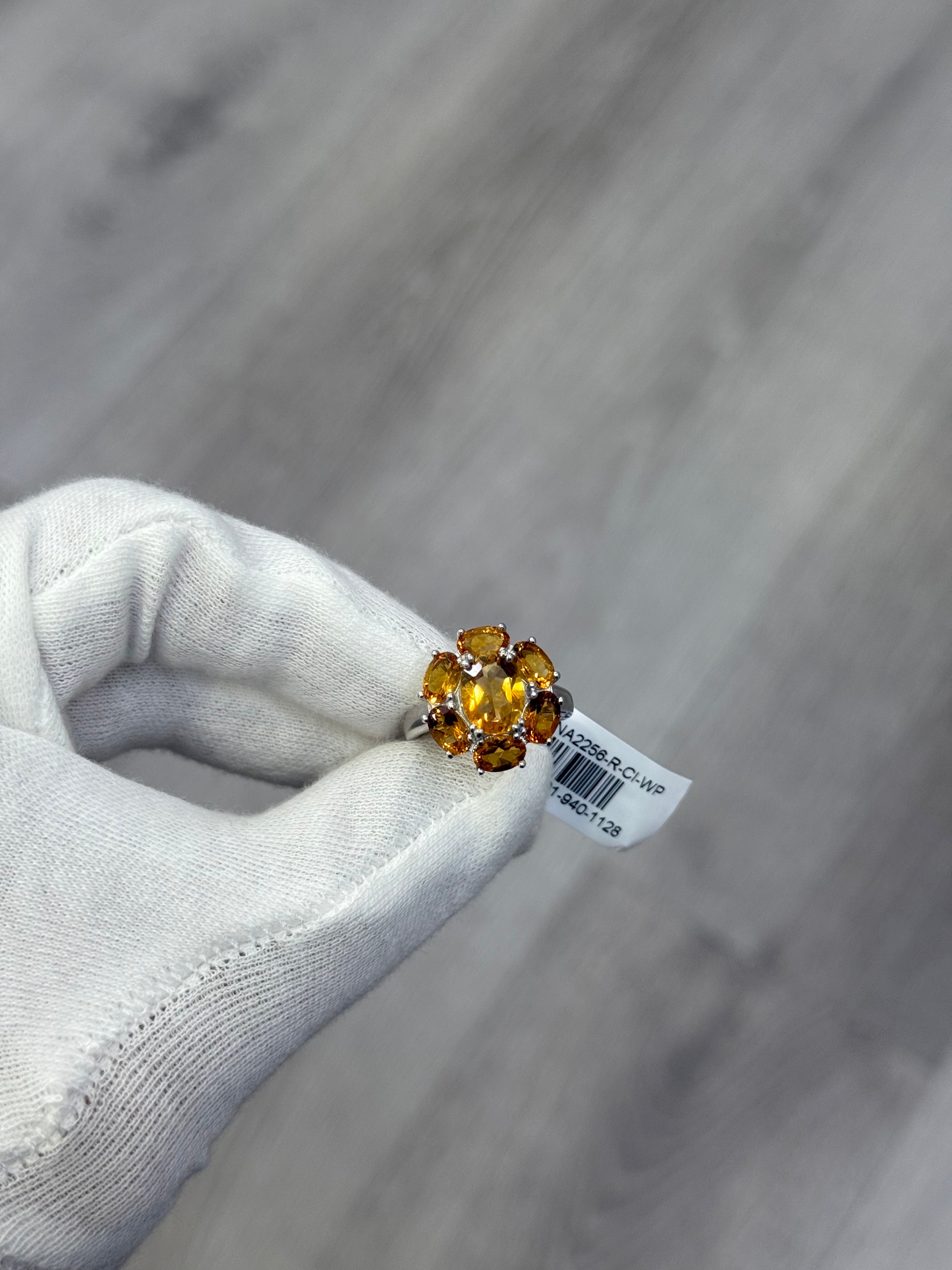 katrina_1102_citrine_BKK