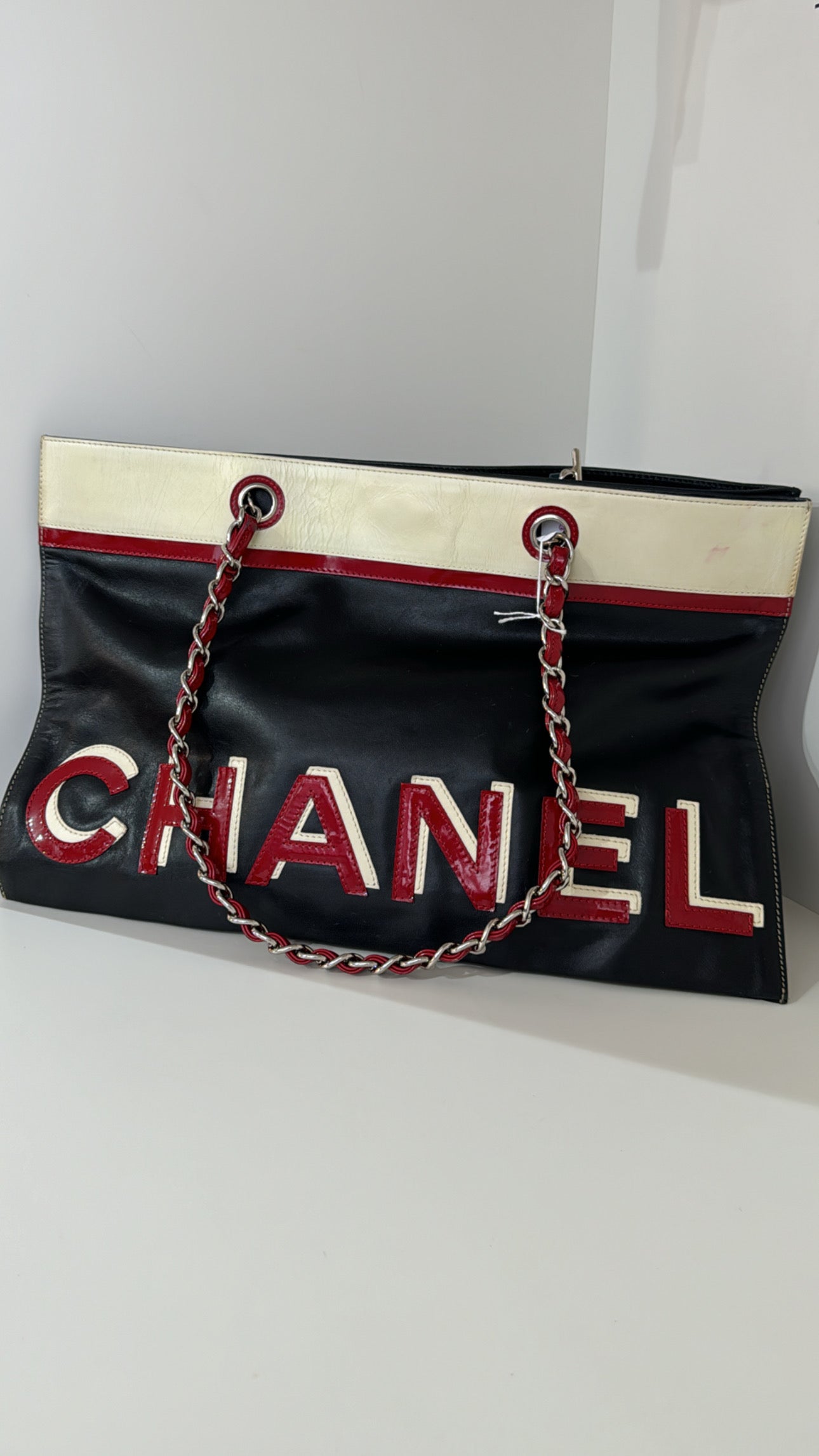 Chanel number 5 tote