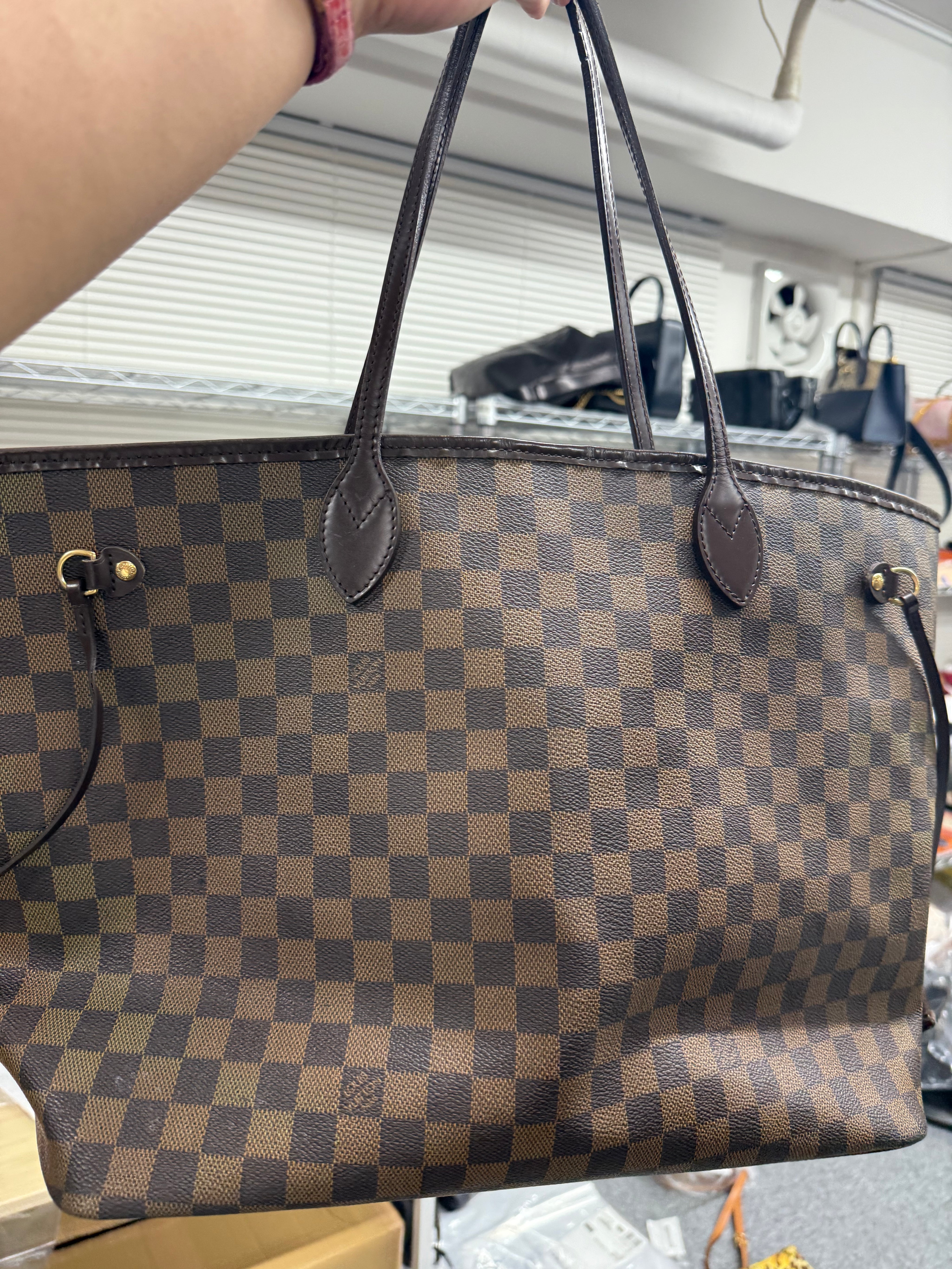 nitika_LV GM neverfull•JP