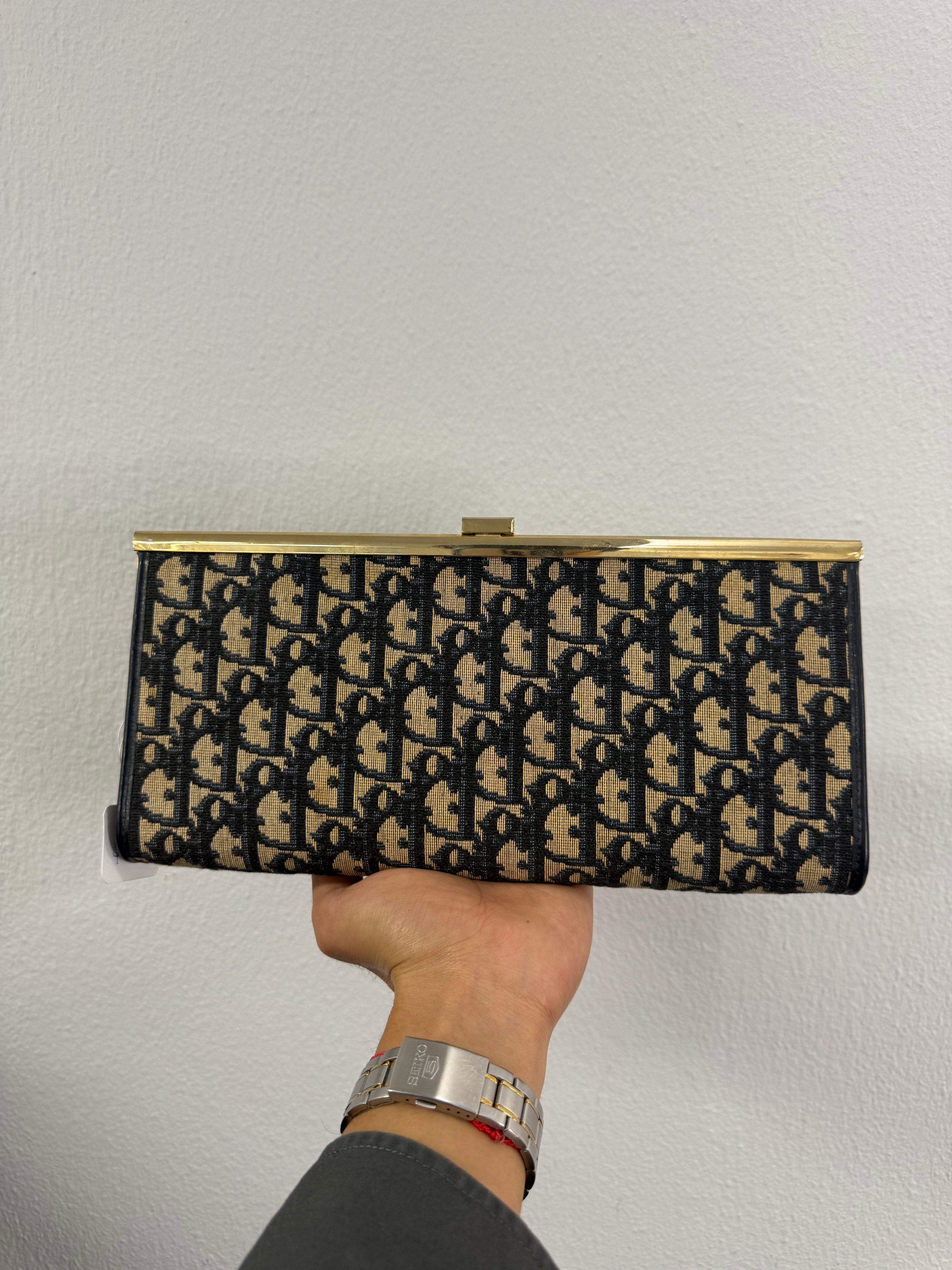 Missneats Dior clutch JP