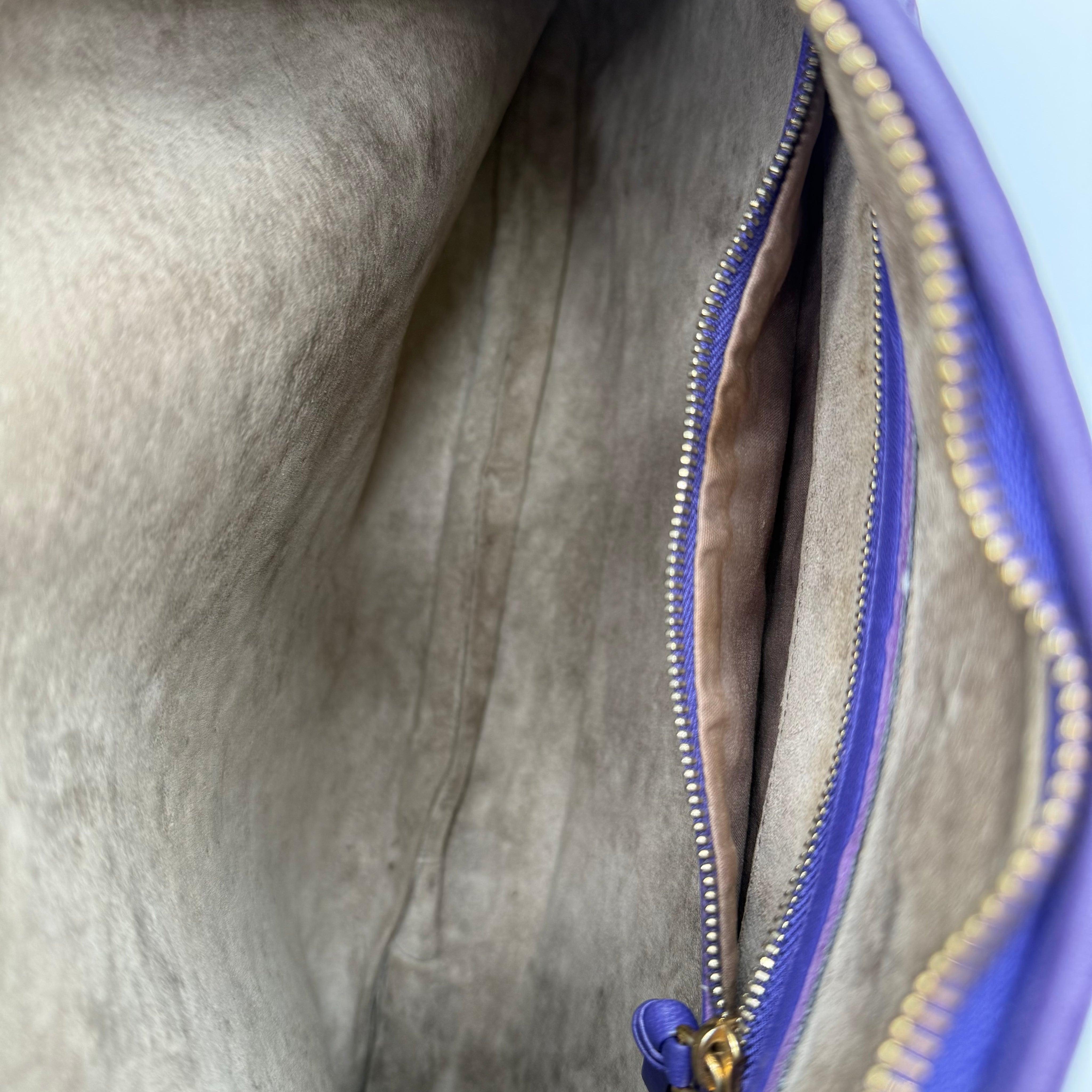 Bottega Veneta Intrecciato Veneta Hobo Large | Purple | Gold Hardware