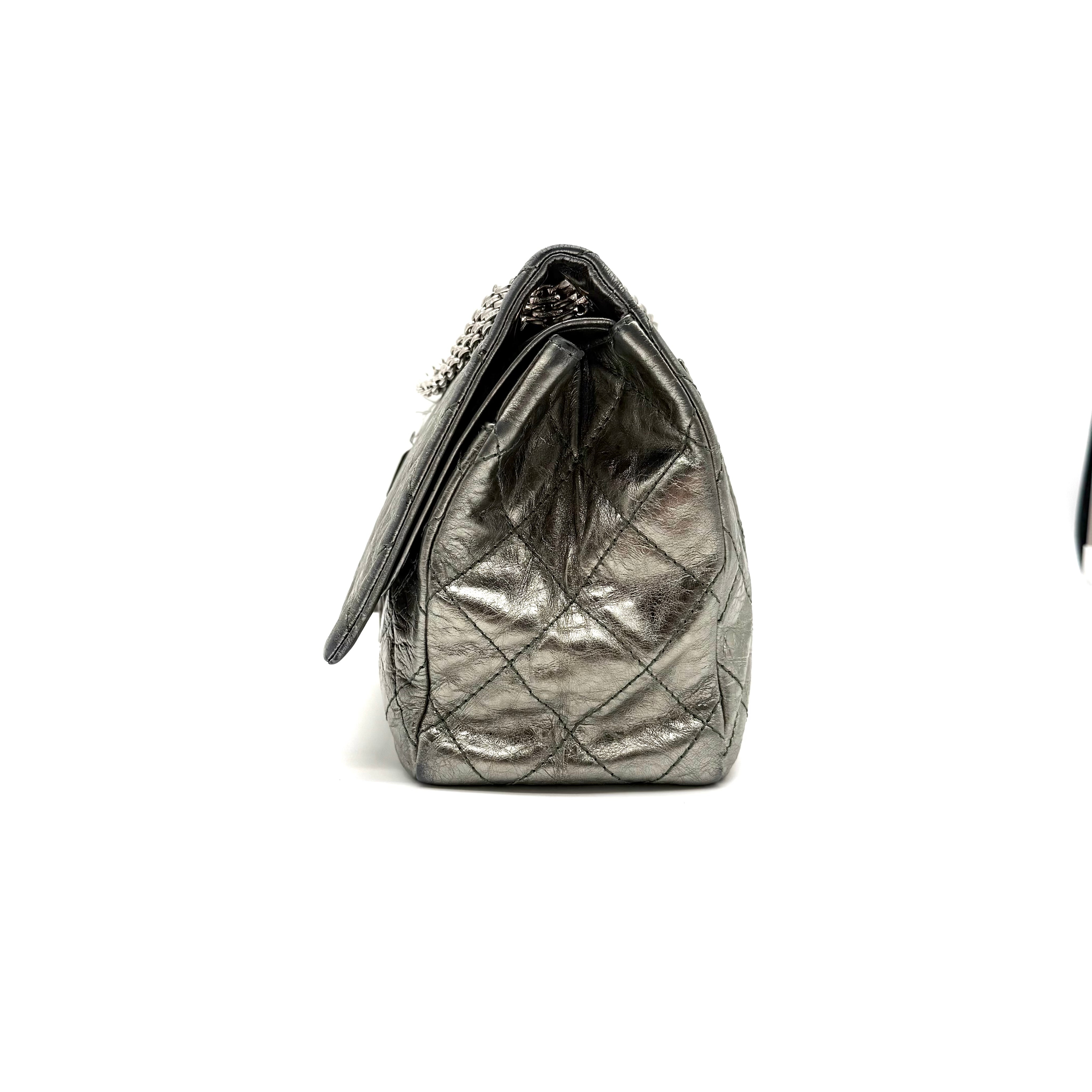 Chanel 2.55 Reissue 227 | Metallic Gunmetal Aged Calfskin | Ruthenium Hardware