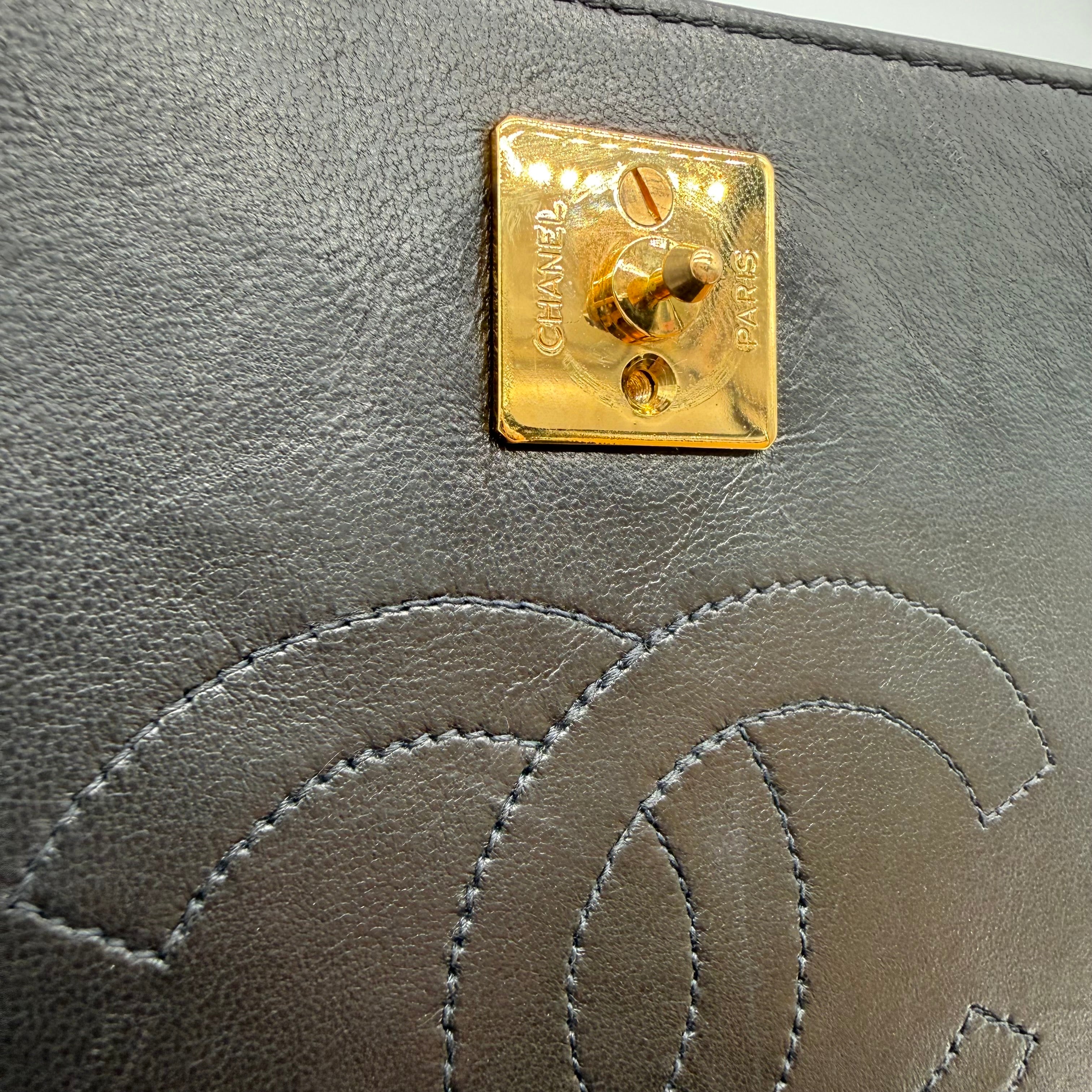 Chanel Vintage Full Flap | Black Quilted Lambskin | Gold Hardware