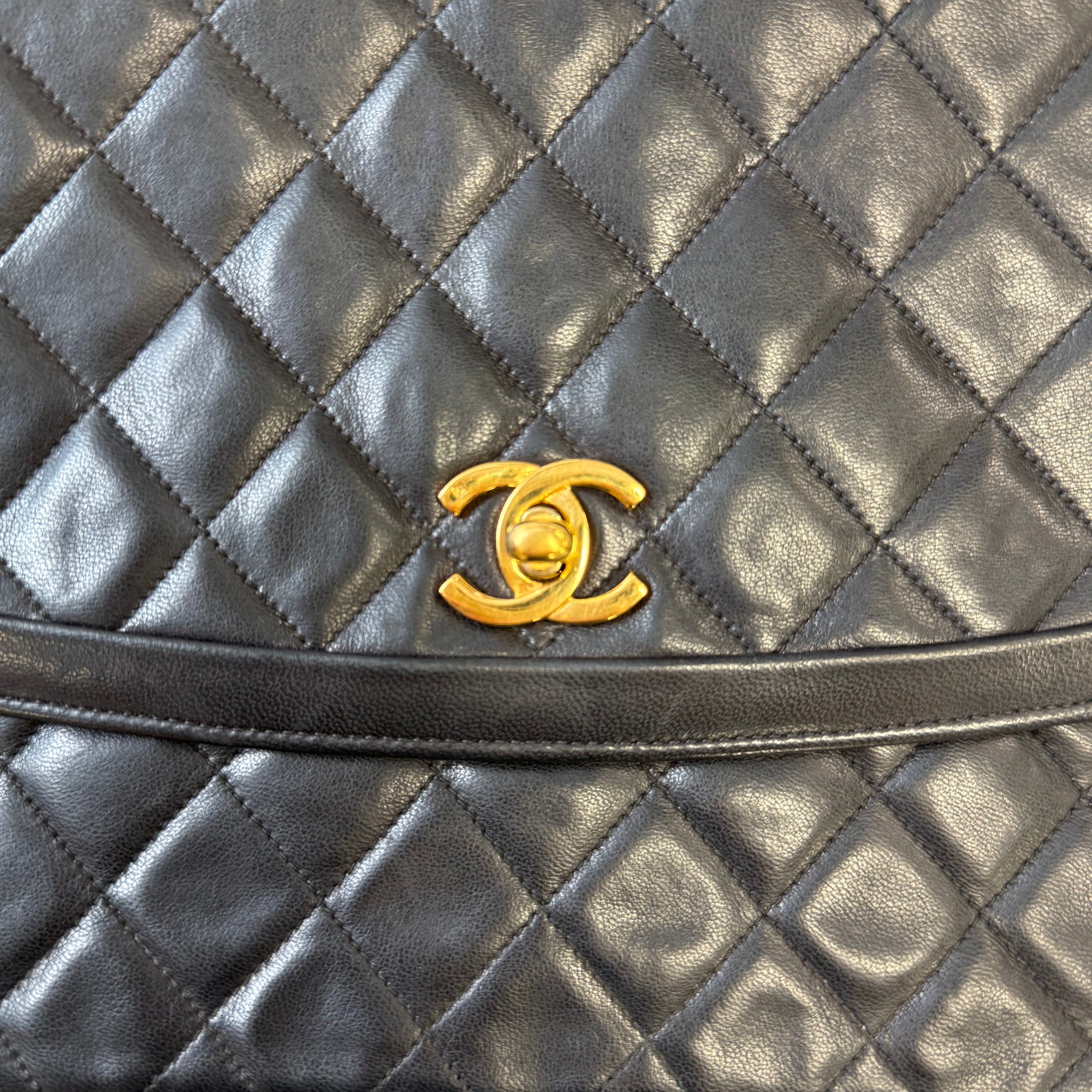 Chanel Vintage Diana Flap | Black Quilted Lambskin | Gold Hardware