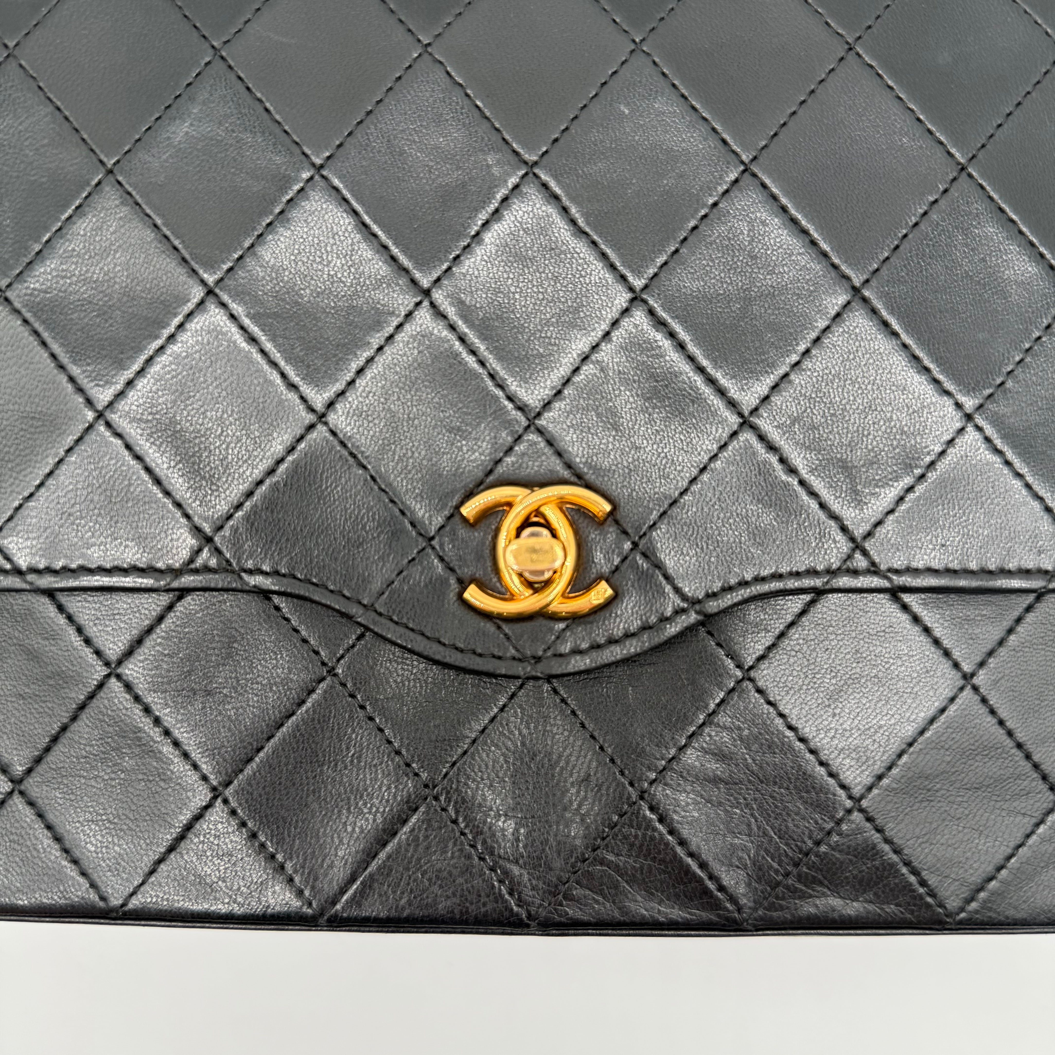 Vintage Chanel Quilted Flap Bag | Black Lambskin | Gold Hardware
