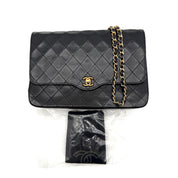 Vintage Chanel Quilted Flap Bag | Black Lambskin | Gold Hardware