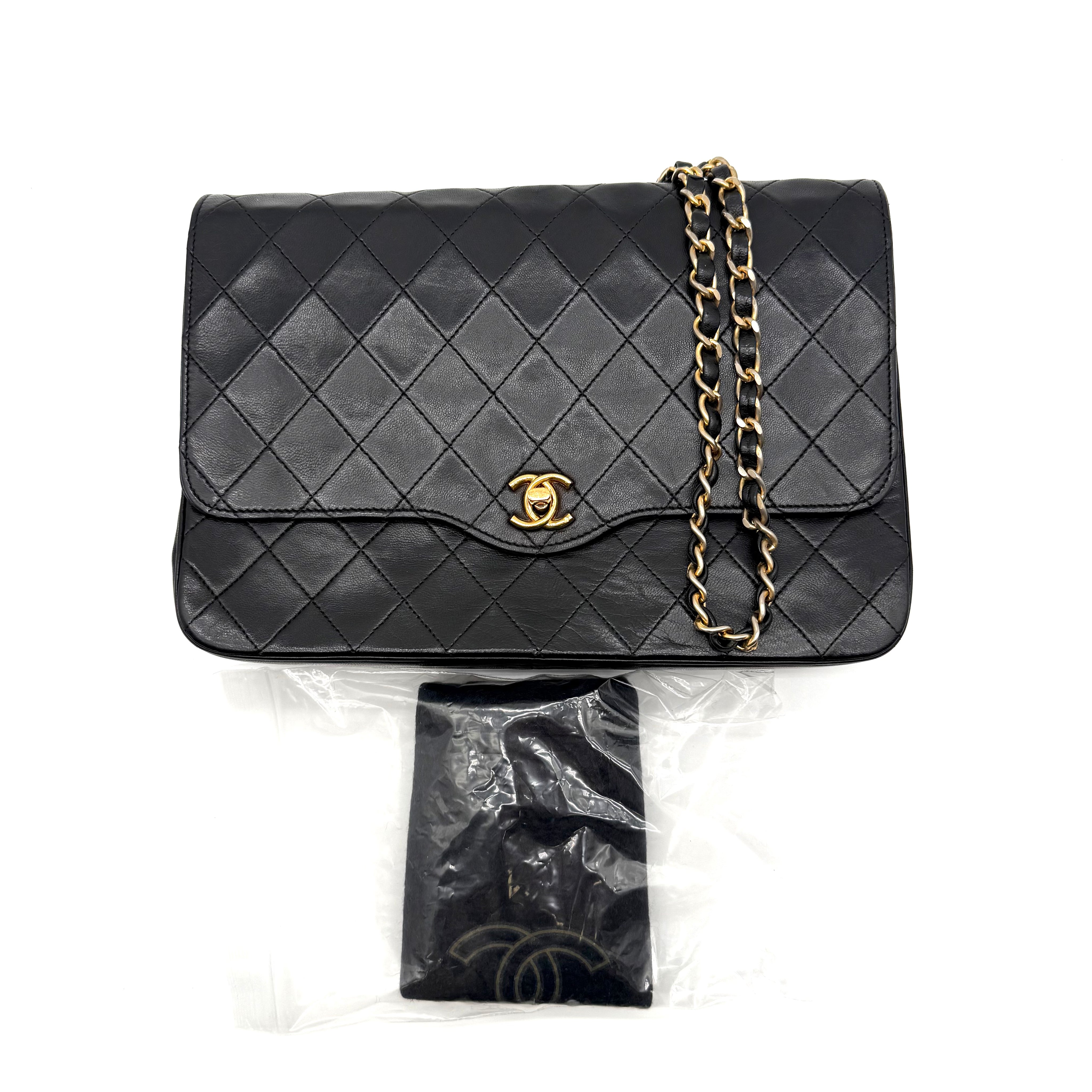 Vintage Chanel Quilted Flap Bag | Black Lambskin | Gold Hardware