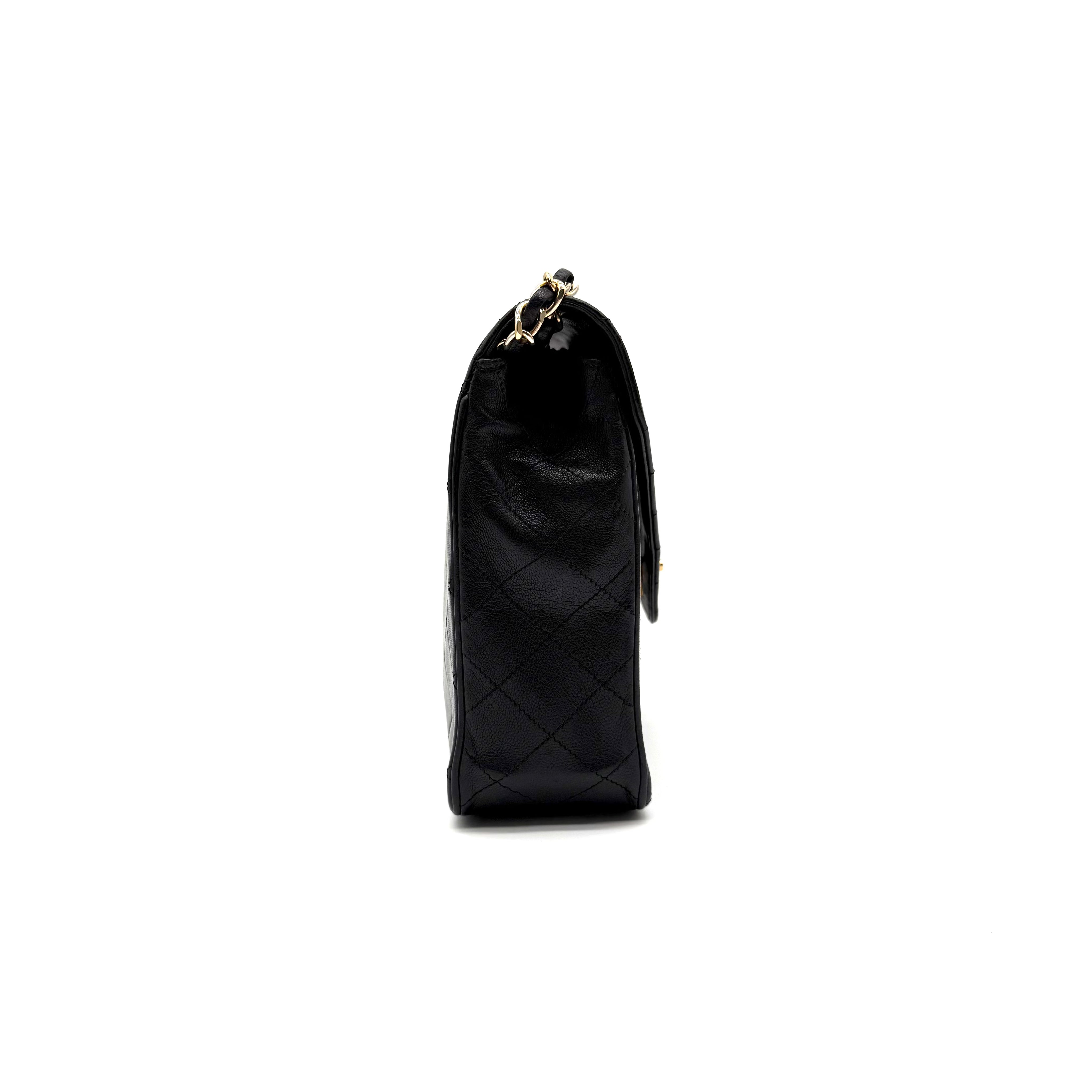 Vintage Chanel Quilted Flap Bag | Black Lambskin | Gold Hardware