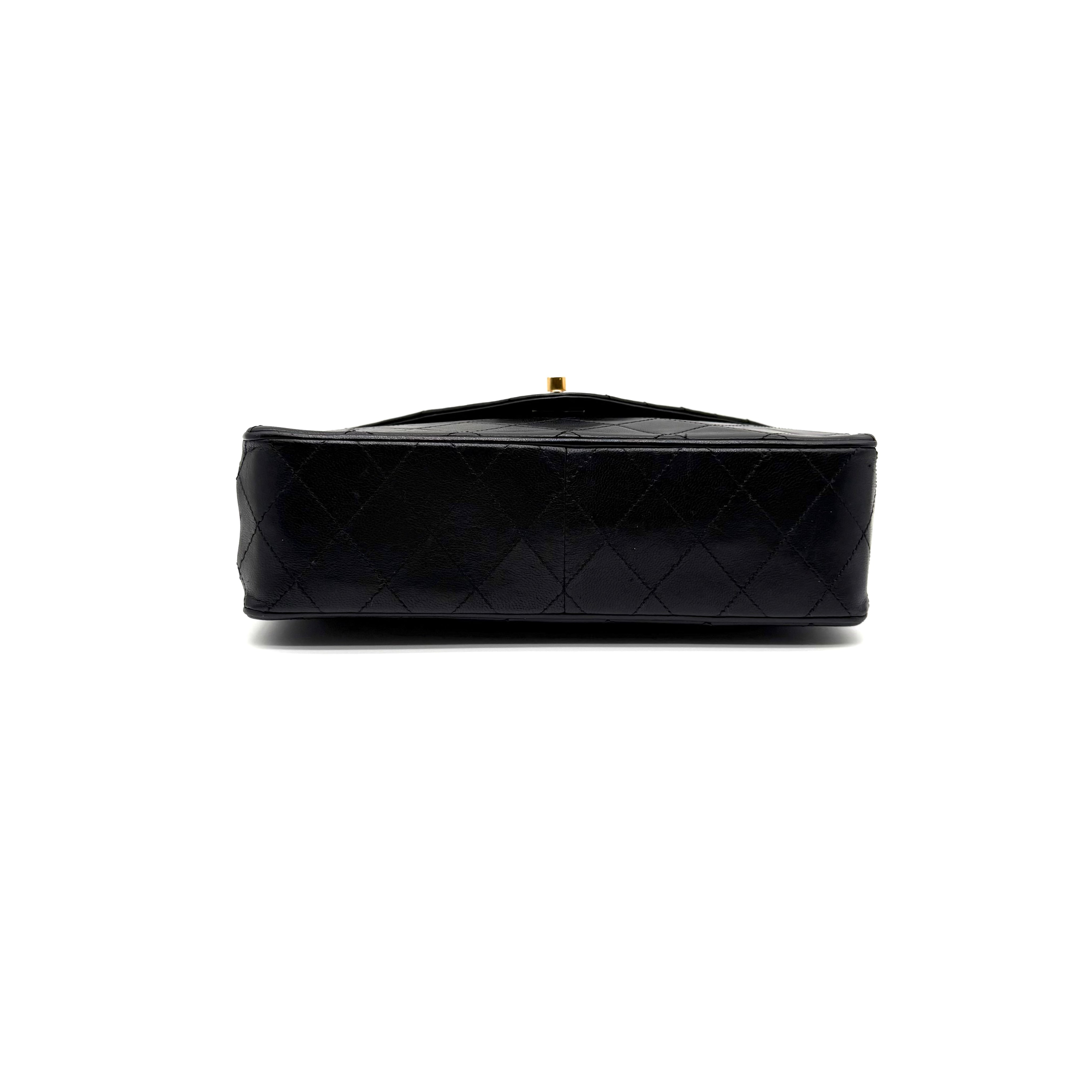 Vintage Chanel Quilted Flap Bag | Black Lambskin | Gold Hardware