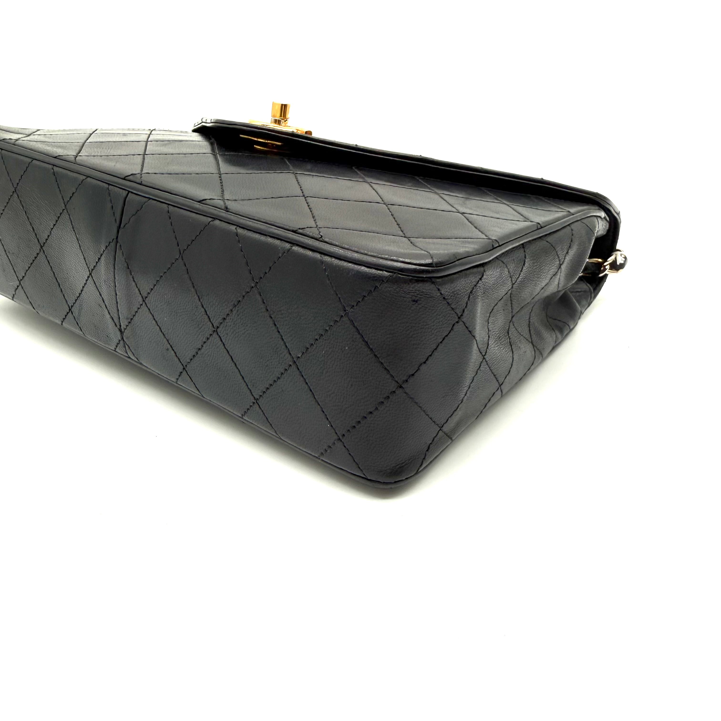 Vintage Chanel Quilted Flap Bag | Black Lambskin | Gold Hardware