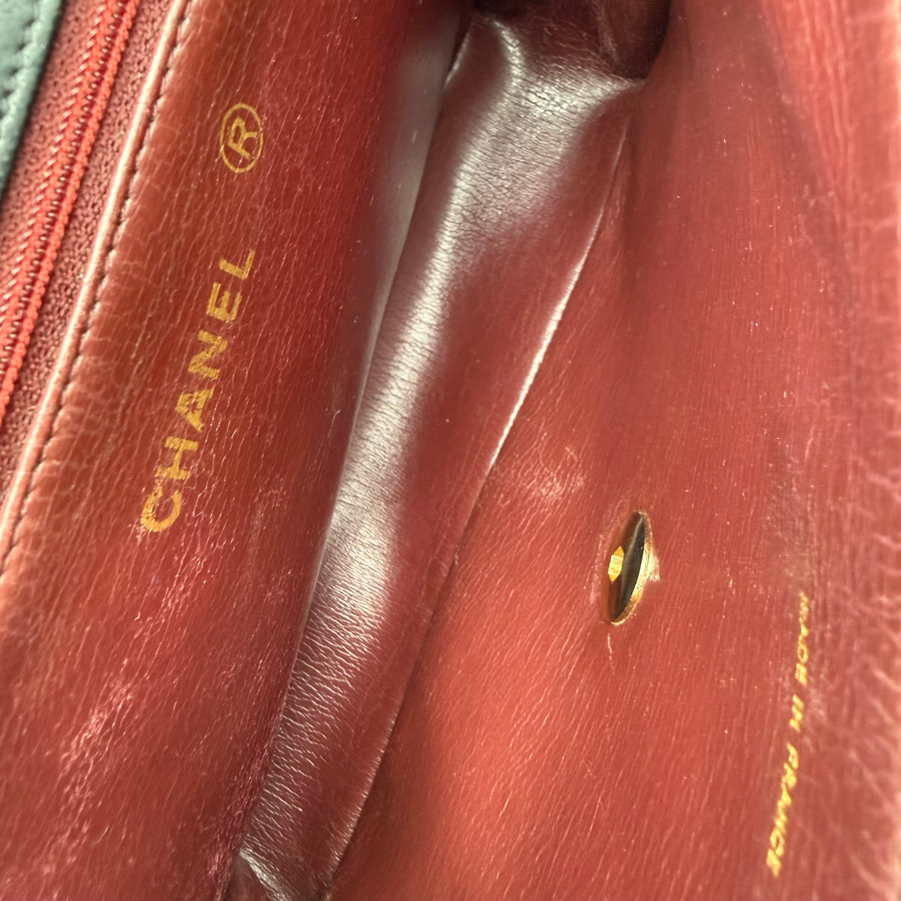 Vintage Chanel Quilted Flap Bag | Black Lambskin | Gold Hardware