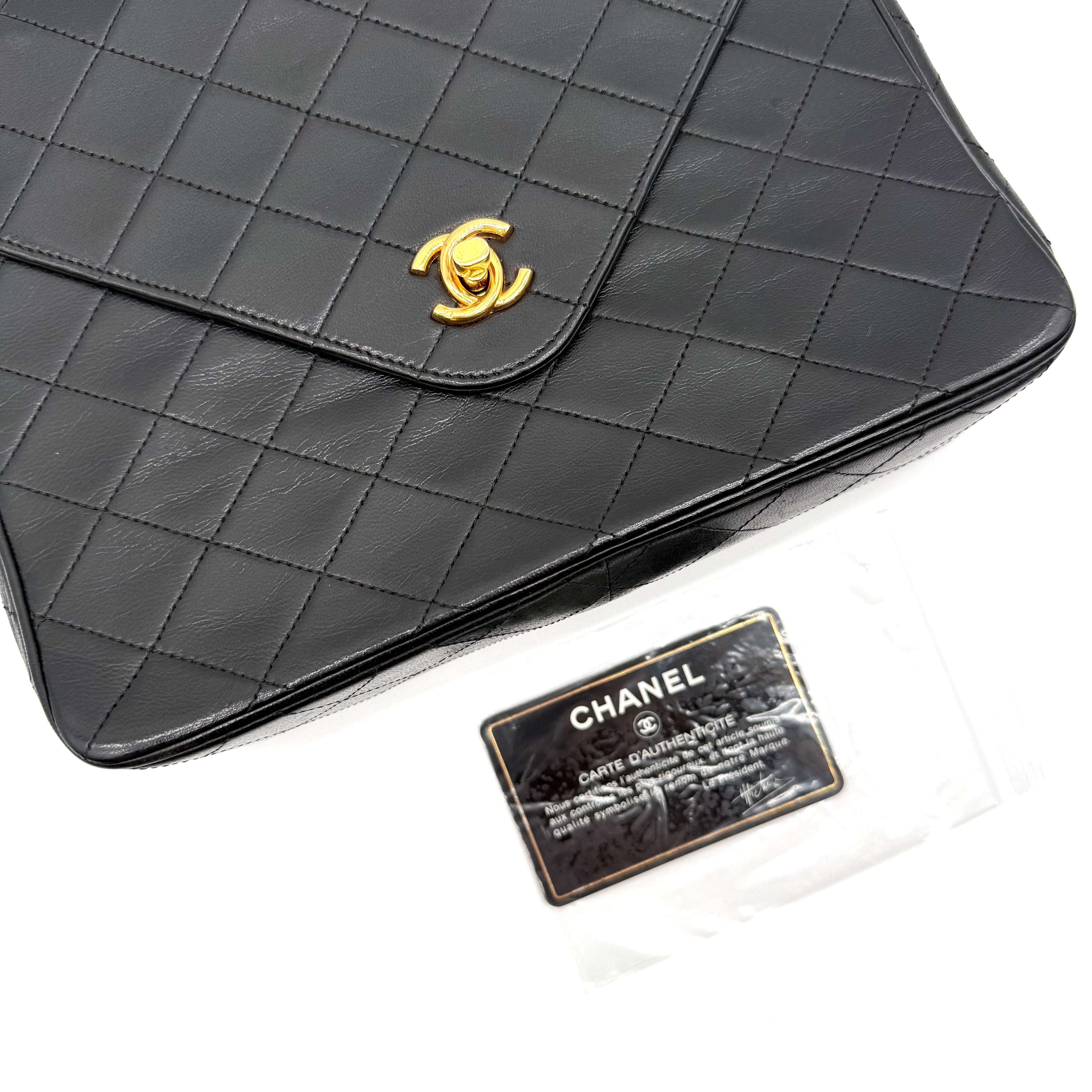 Vintage Chanel Quilted Flap Bag | Black Lambskin | Gold Hardware