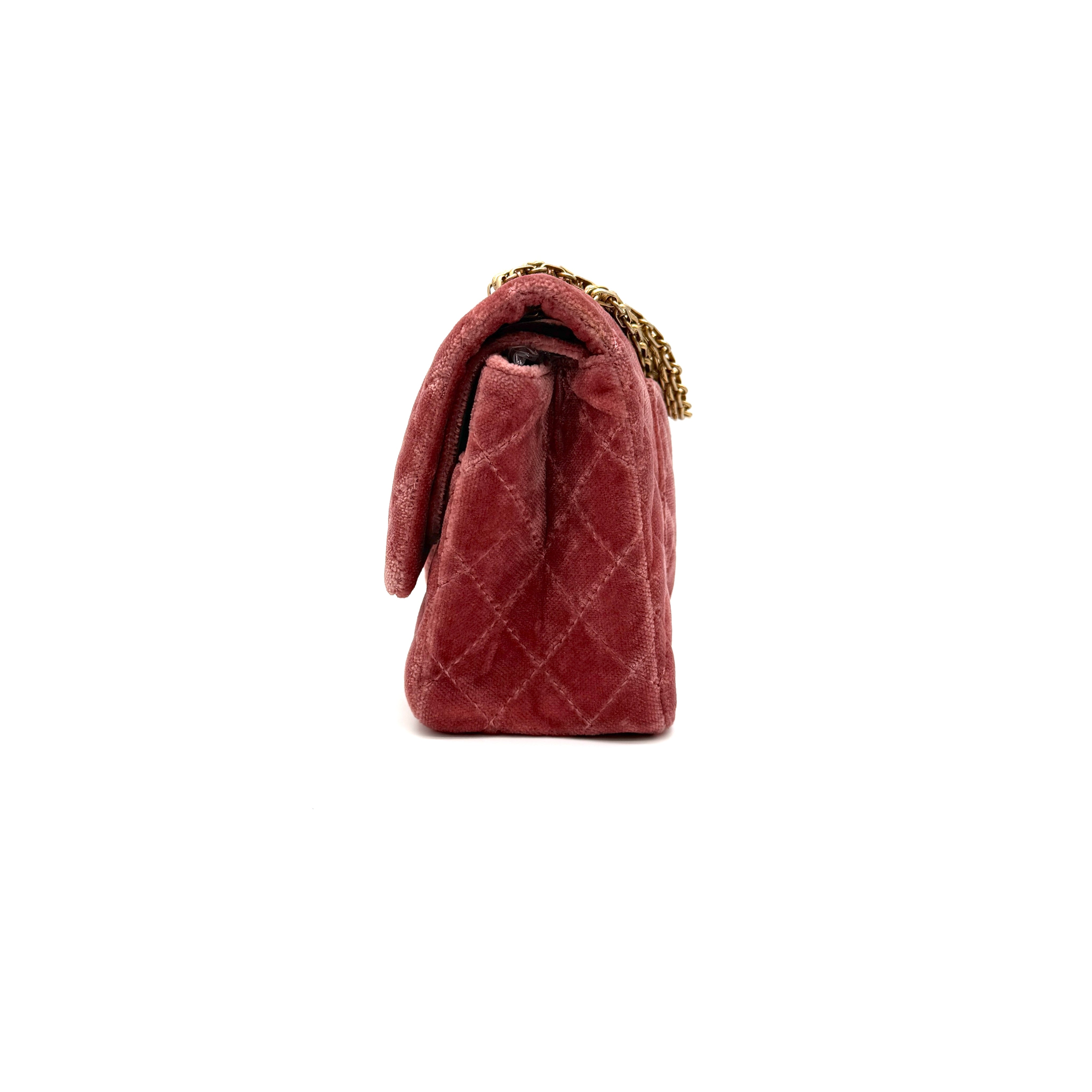 Chanel | 2.55 Reissue 225 Double Flap | Pink Velvet | Aged Gold Hardware
