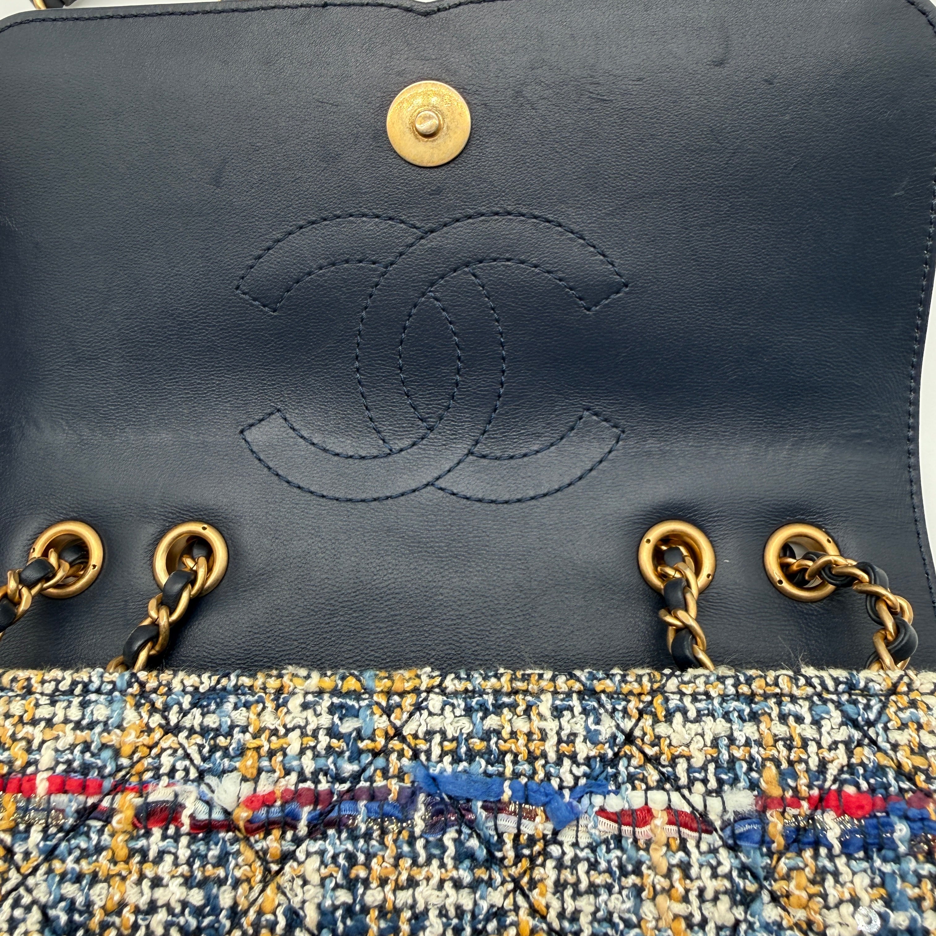 Chanel | Tweed & Python-Trim Flap Bag | Top Handle | Gold-Tone