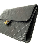 Chanel | Classic Quilted Flap Bag | Small | Gold-Tone CC Turnlock (25cm)
