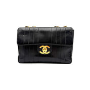 Chanel | Vertical Quilted Flap Bag | Jumbo | Gold-Tone CC Turnlock