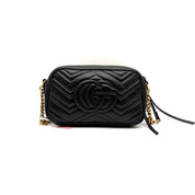 Gucci | GG Marmont Matelassé Camera Bag | Chevron Leather | Gold-Tone GG Hardware