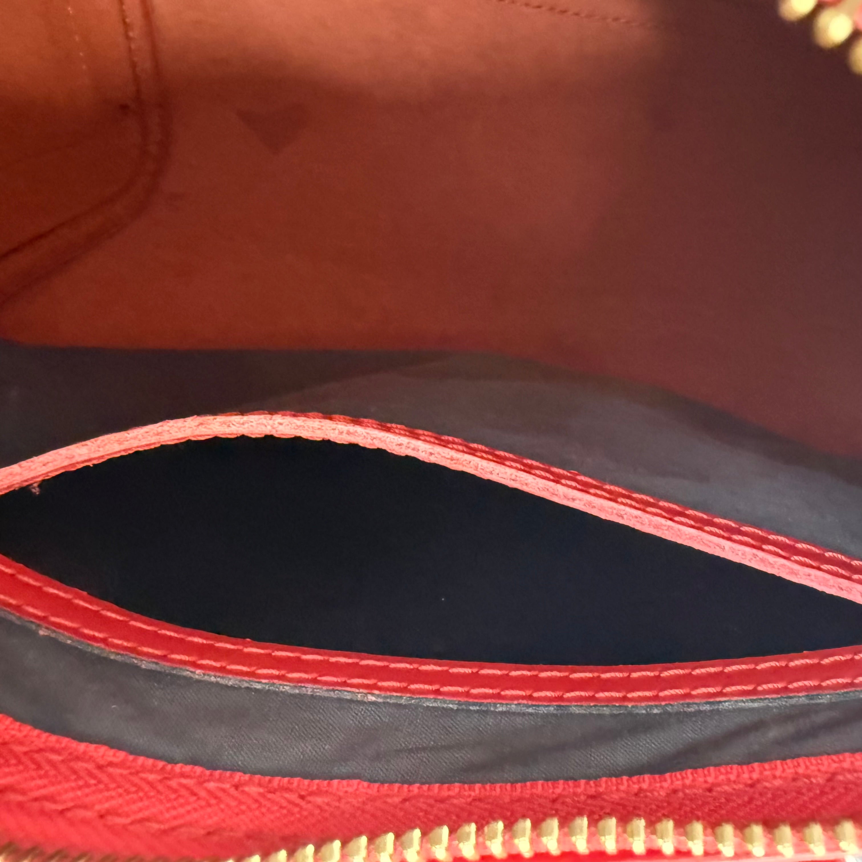 Louis Vuitton | Speedy 30 – Red Epi Leather