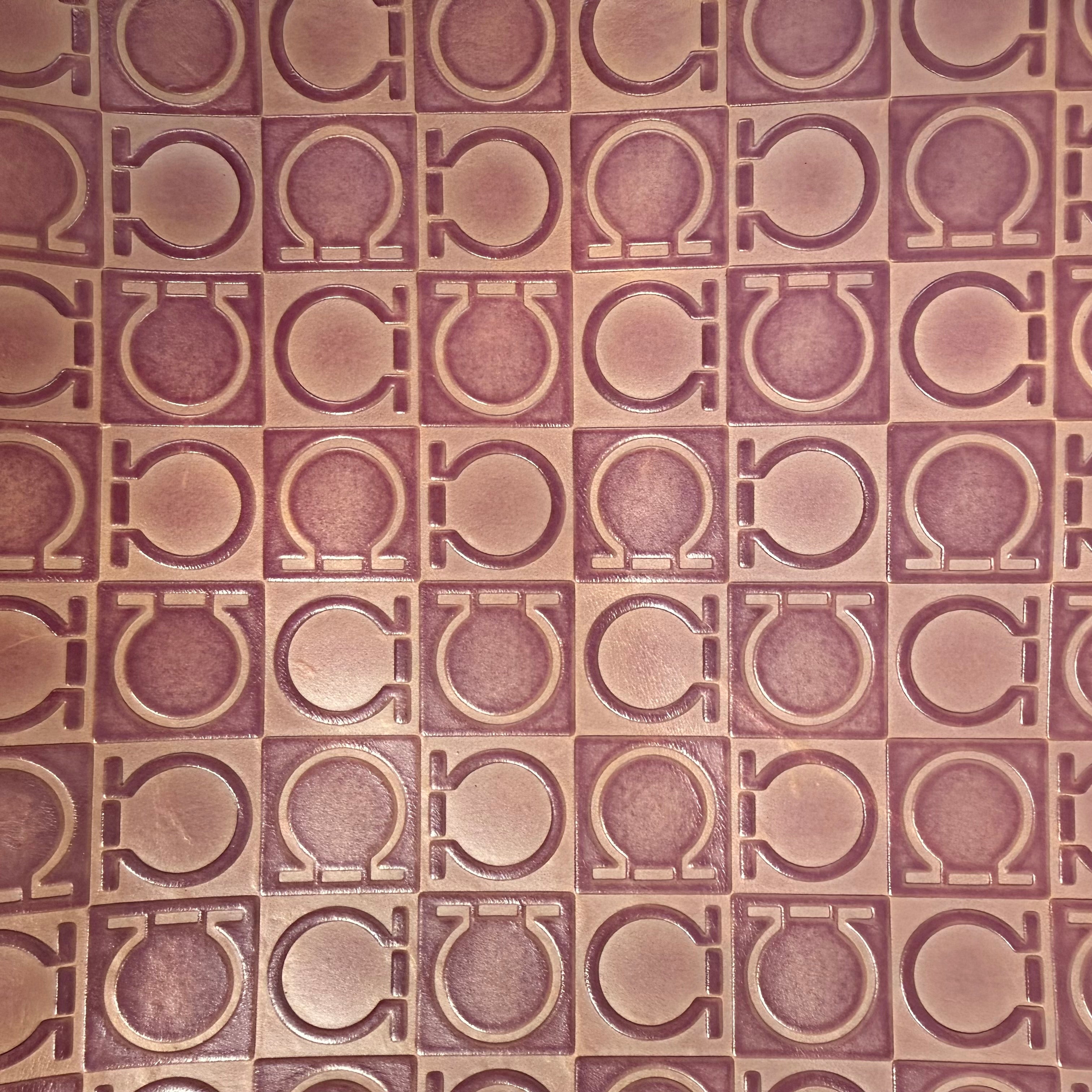 Salvatore Ferragamo | Gancini Monogram Shoulder Tote – Lilac Leather & Mauve Canvas (Good Condition)