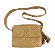 Chanel | Quilted Shoulder Bag – Beige Leather & Gold Hardware (Excellent Condition)
