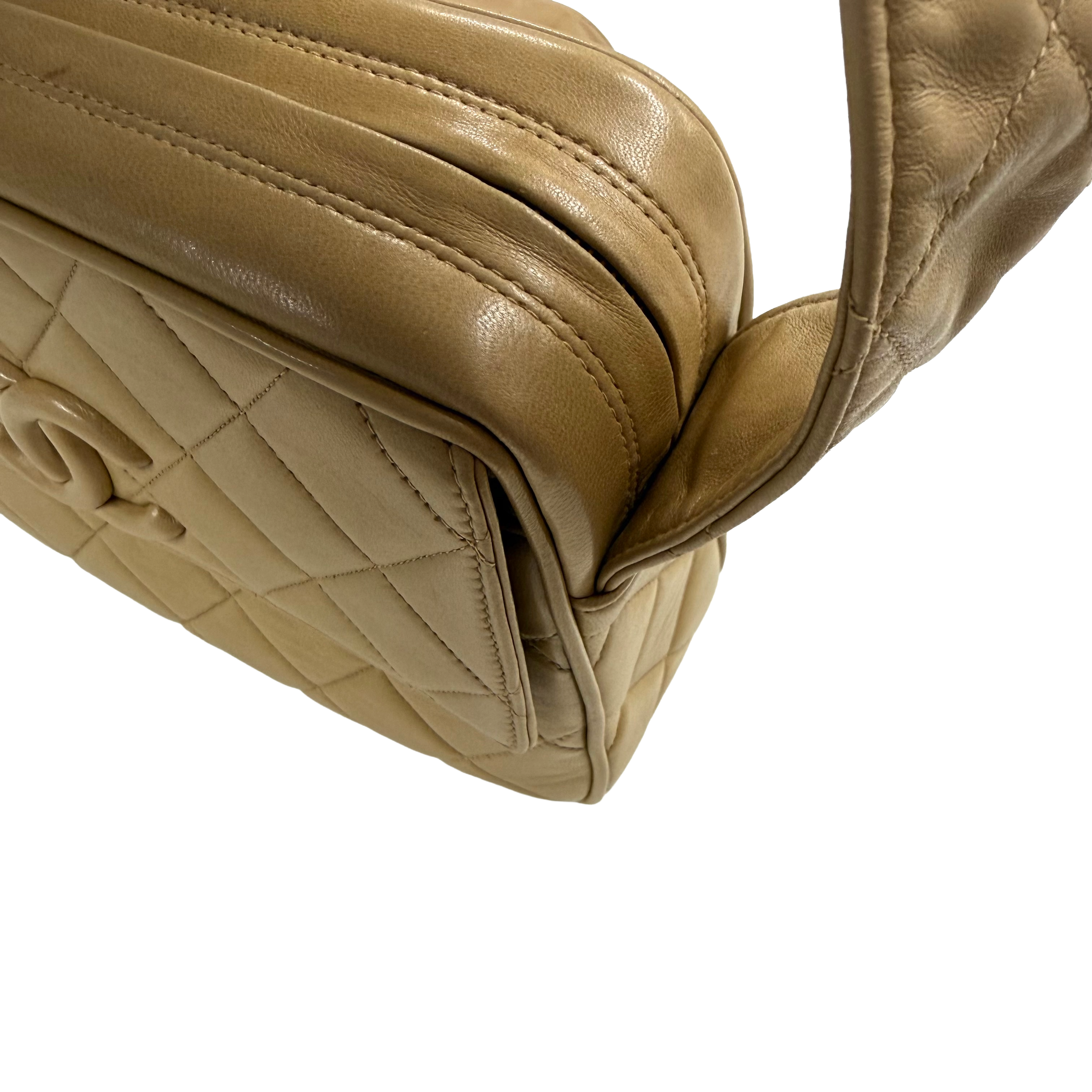 Chanel | Quilted Shoulder Bag – Beige Leather & Gold Hardware (Excellent Condition)