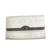 Dior | Vintage Honeycomb Canvas Chain Clutch – White & Grey (Excellent Condition)