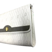 Dior | Vintage Honeycomb Canvas Chain Clutch – White & Grey (Excellent Condition)