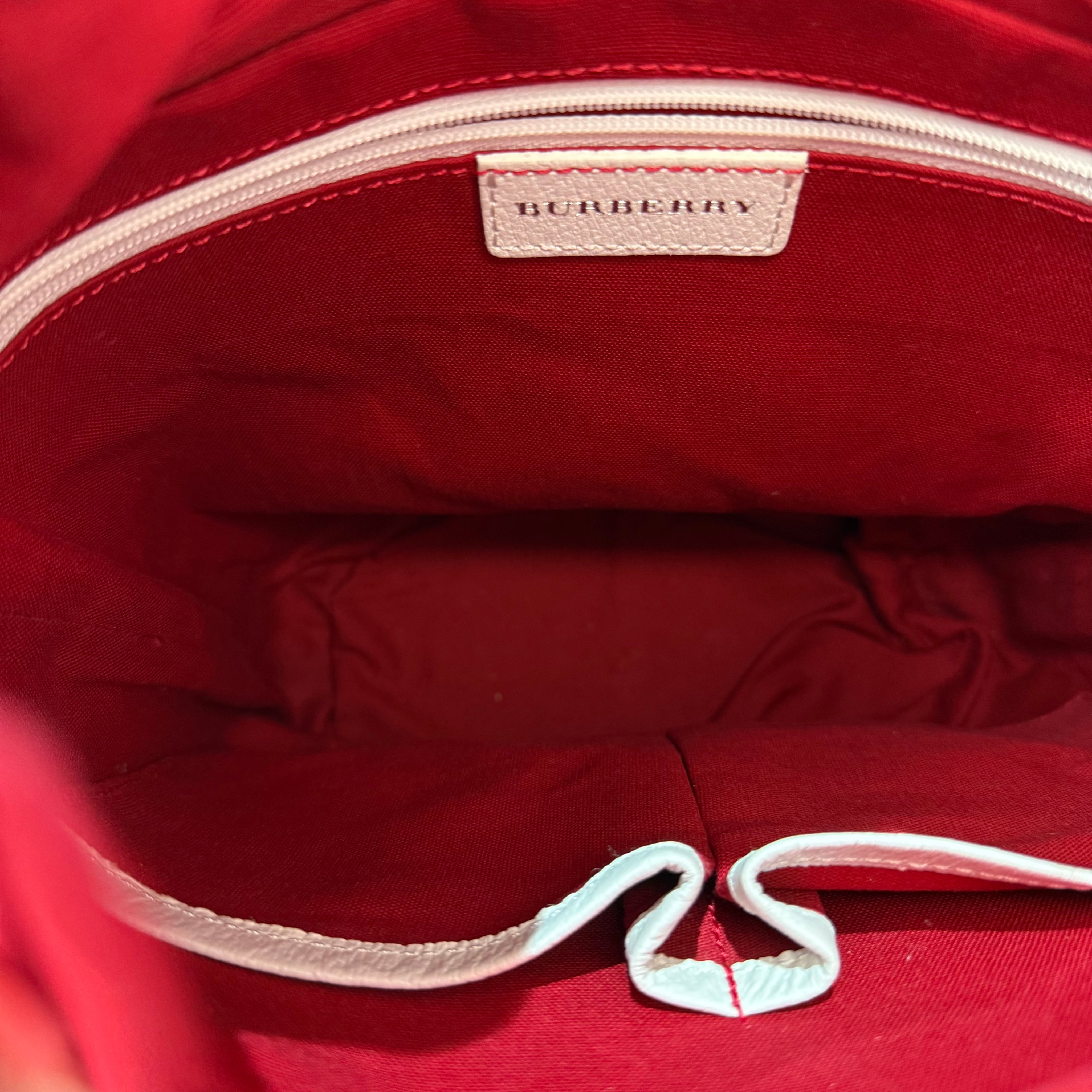 Burberry - Rope Handles Bucket Handbag in White Leather (Excellent Condition) - CONS