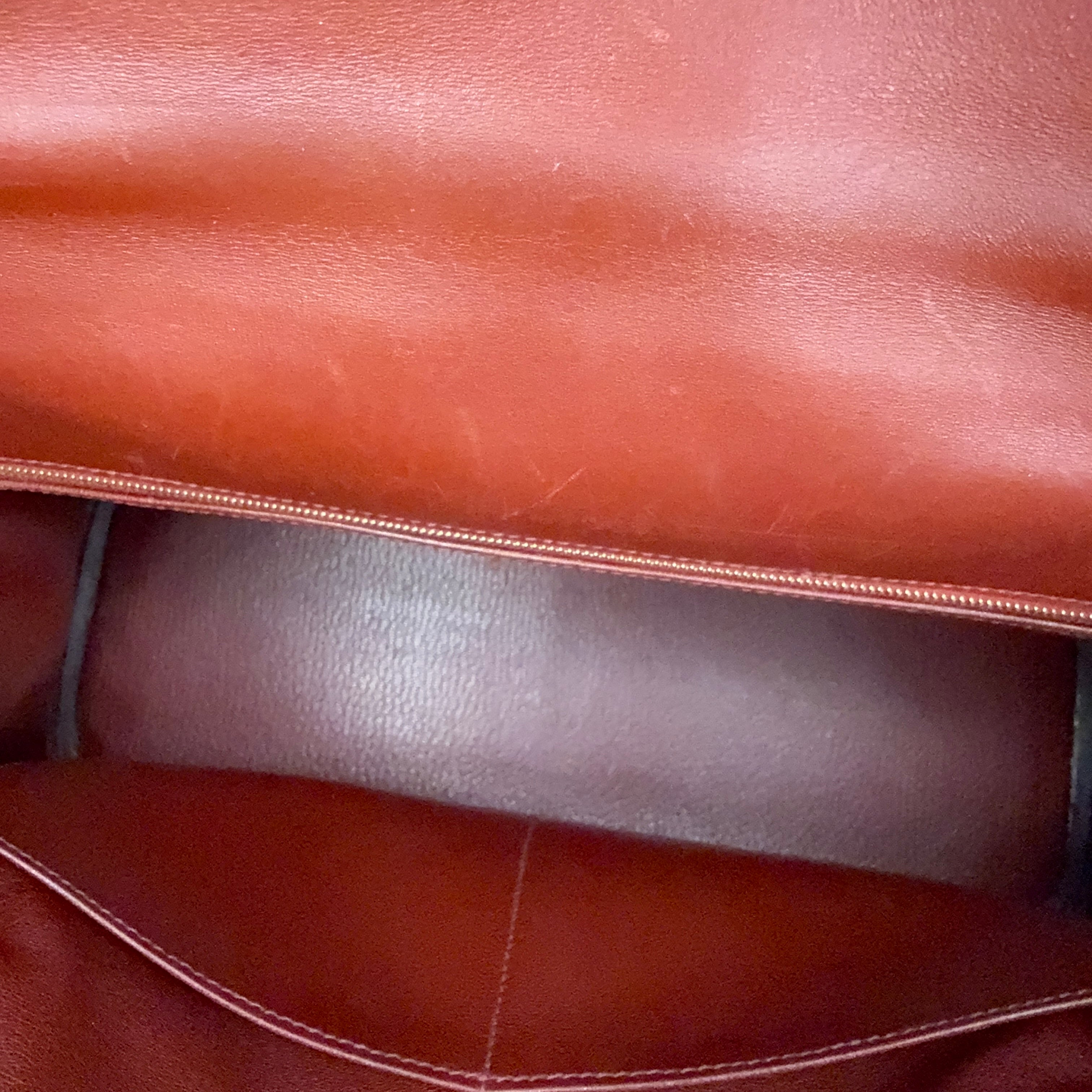 Hermes | Kelly Sellier 32 in Deep Red (Excellent Condition)