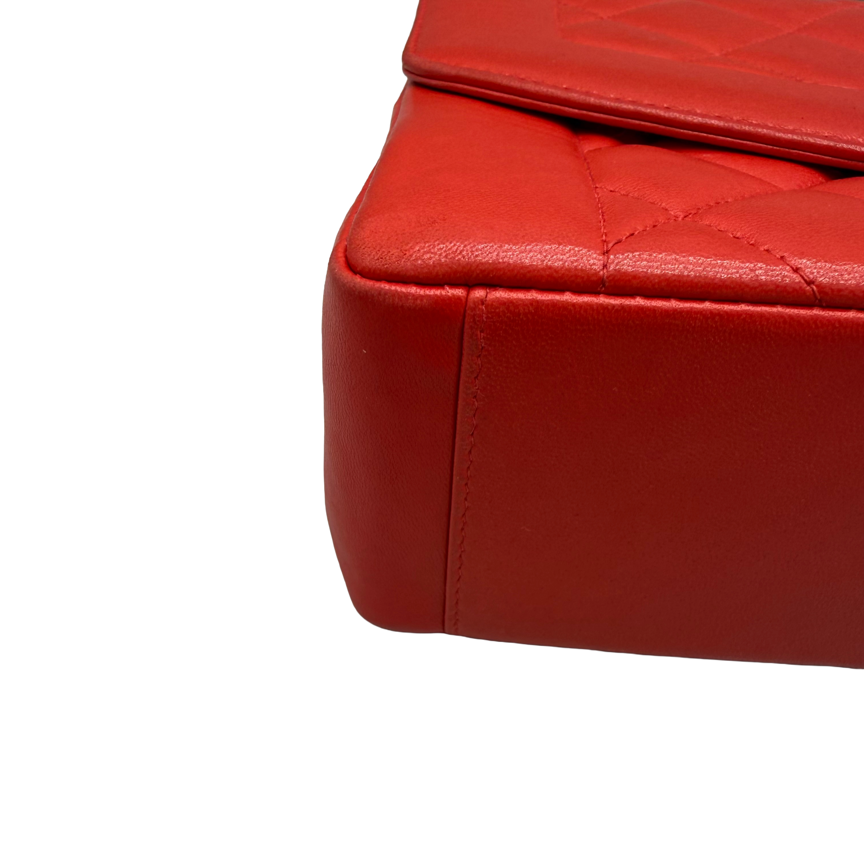 Chanel Vintage Diana Flap Large | Red Lambskin | Gold Hardware