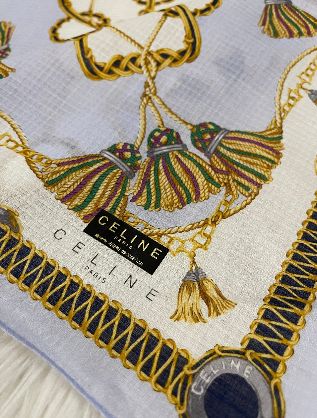 Celine - CONS
