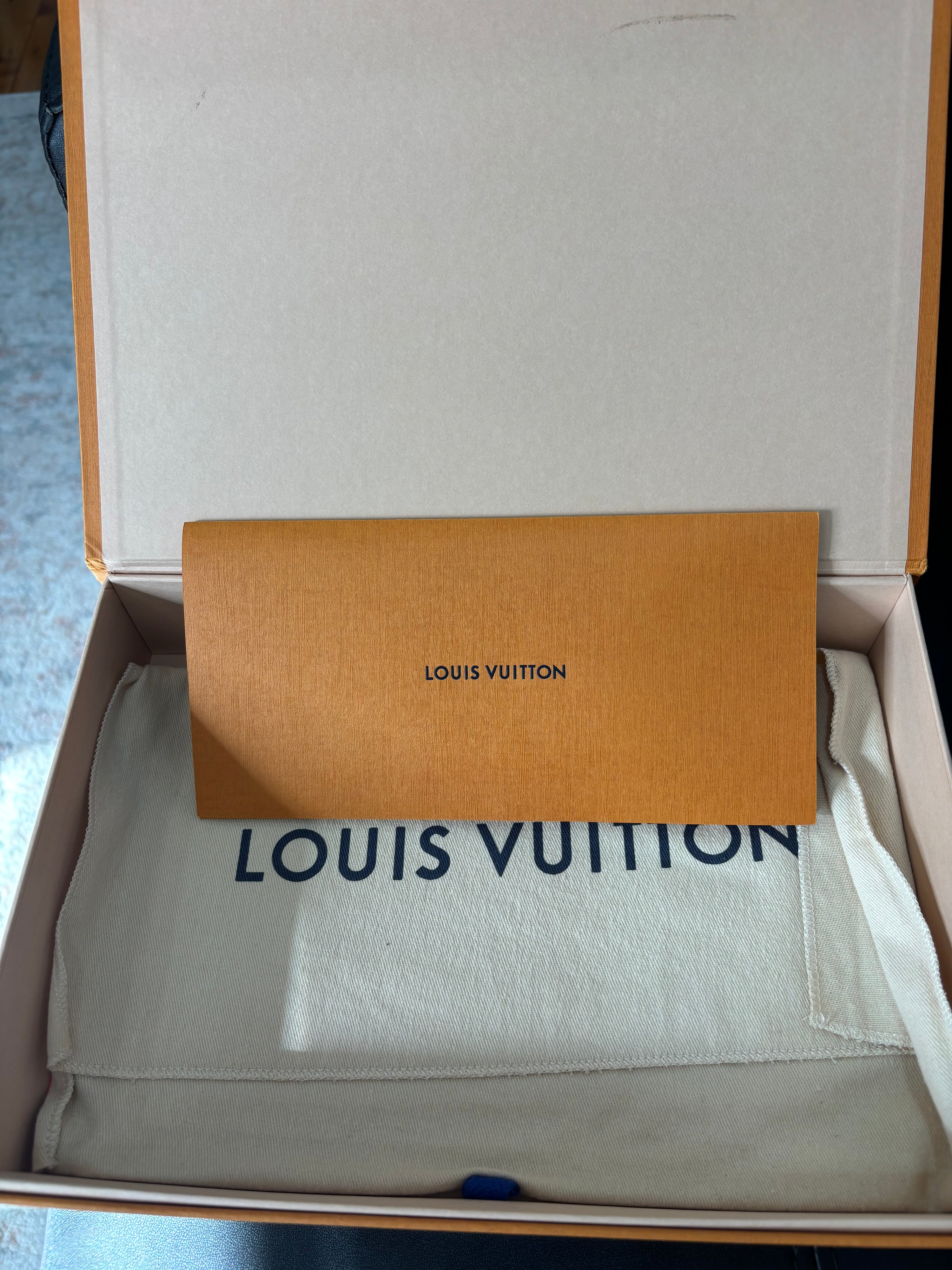 LV - Cons