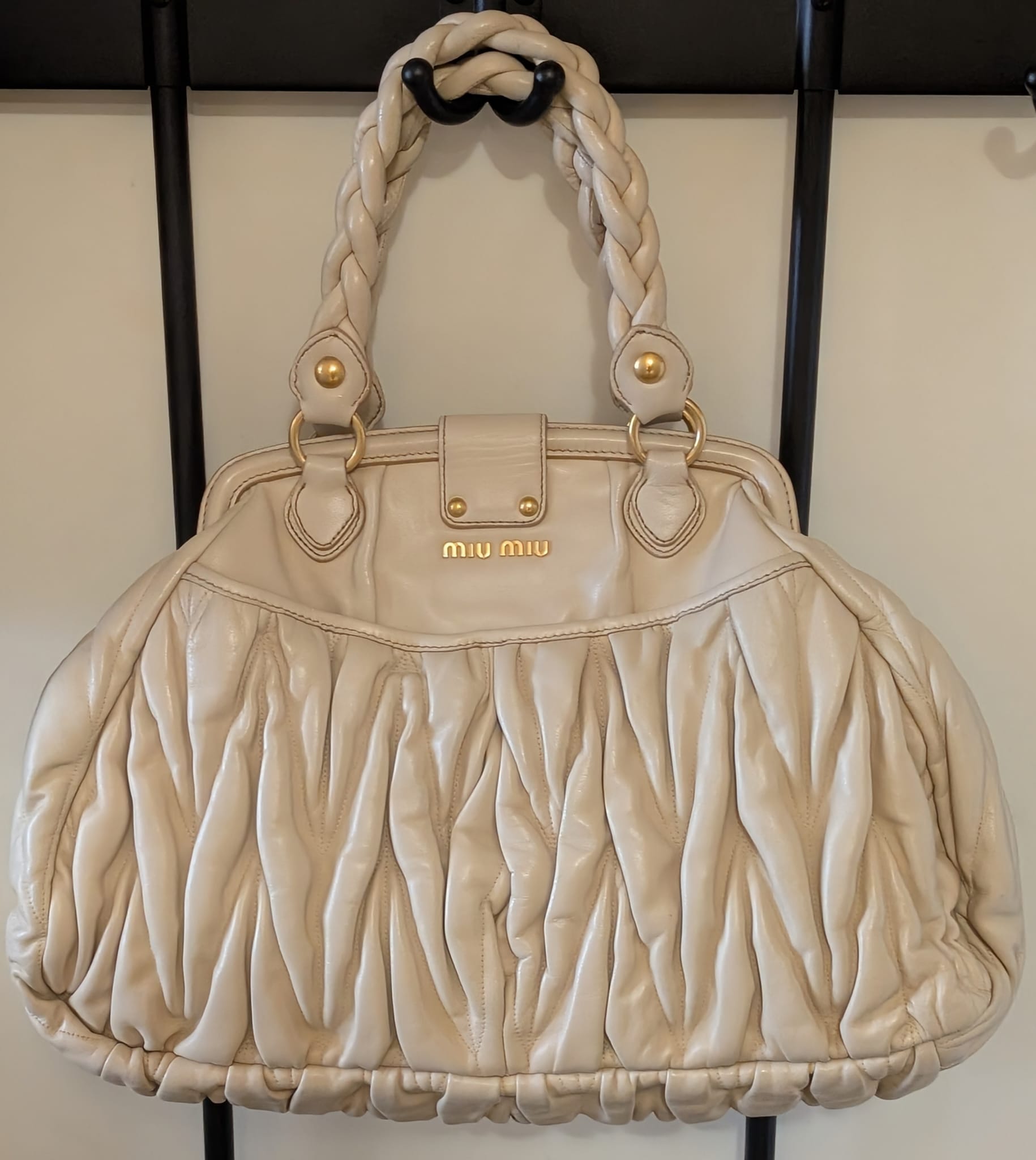 Miu Miu - cons